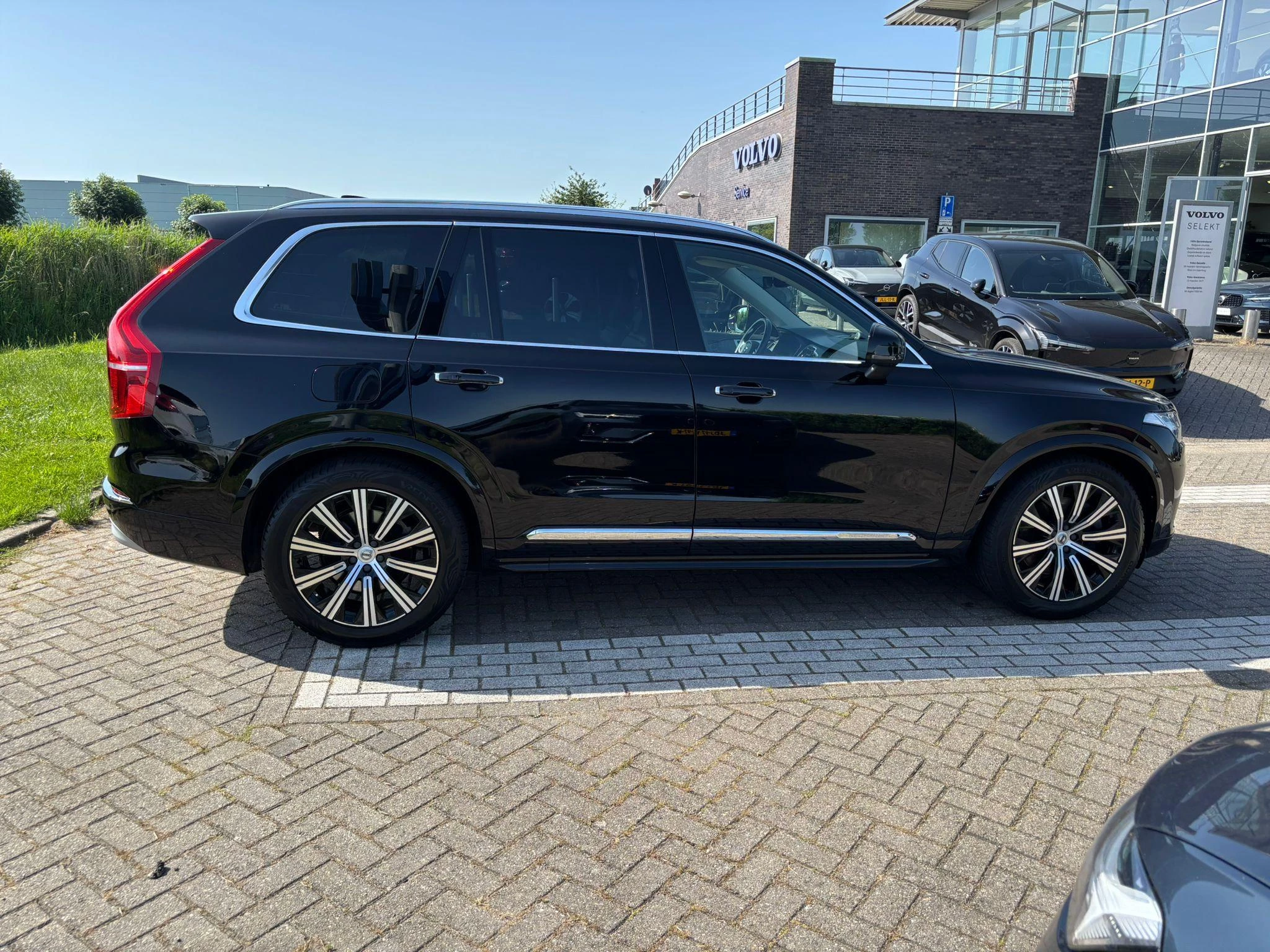 Volvo-XC90-image-20