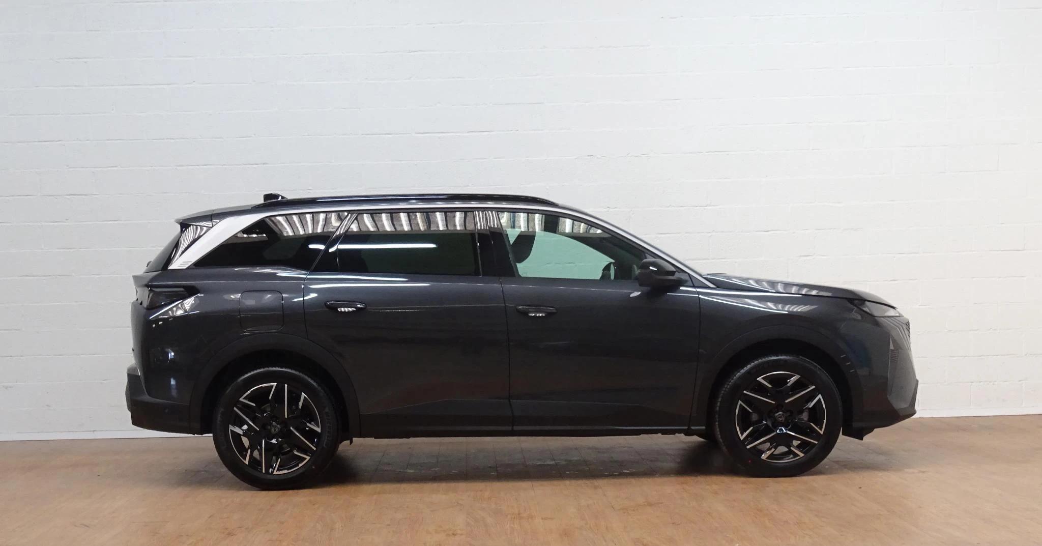 Peugeot-5008-image-6