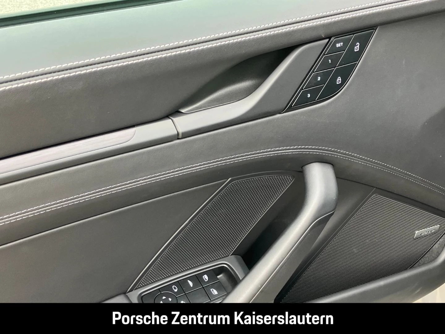 Porsche 911 992 Carrera GTS Cabriolet LED-Matrix BOSE carrera gts