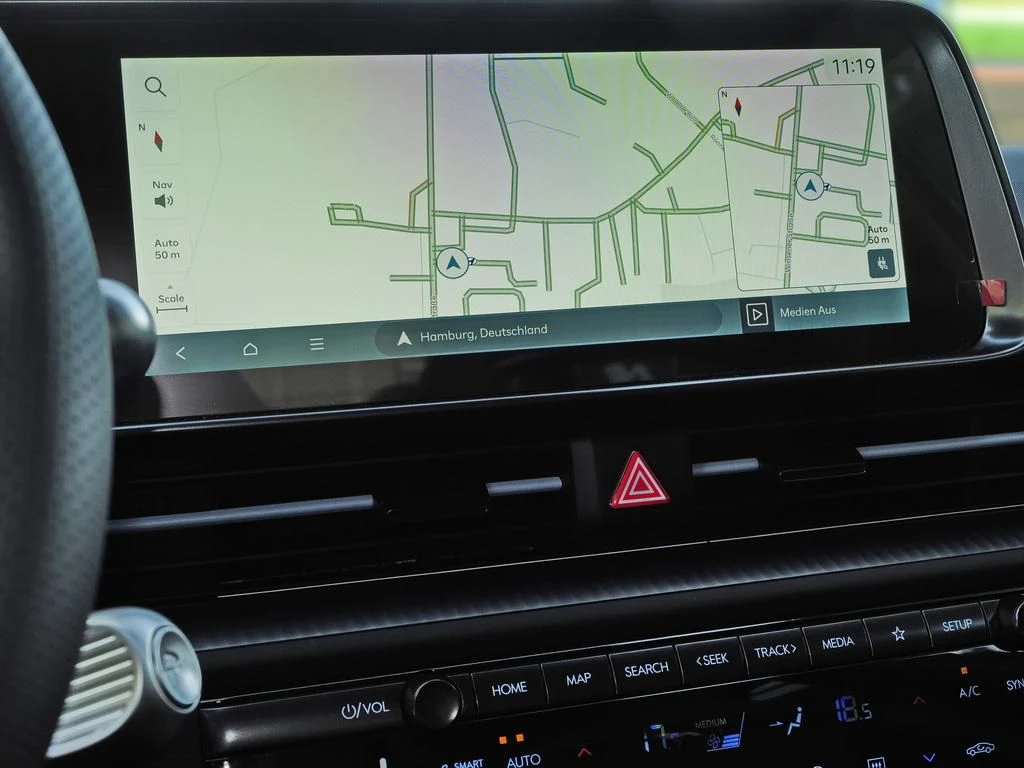 Hyundai-IONIQ 6-image-12
