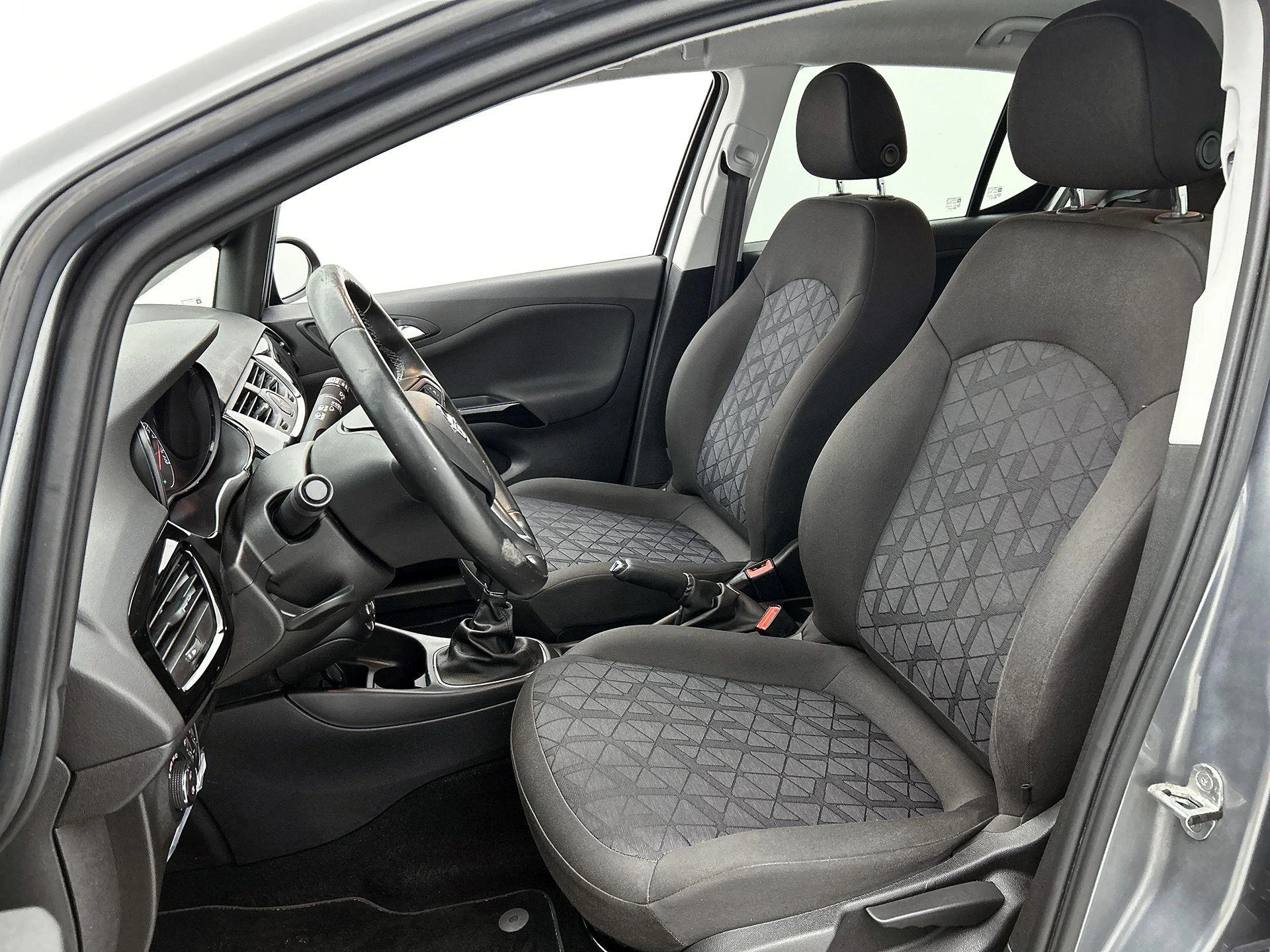 Opel-Corsa-image-31