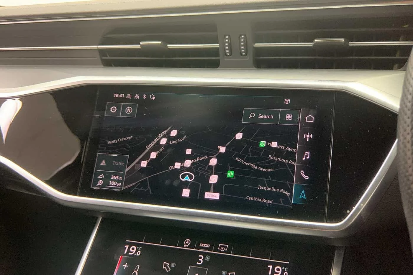 Audi-A6-image-22