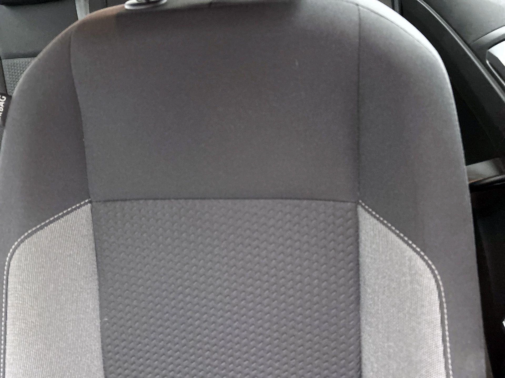 Volkswagen-Polo-image-13