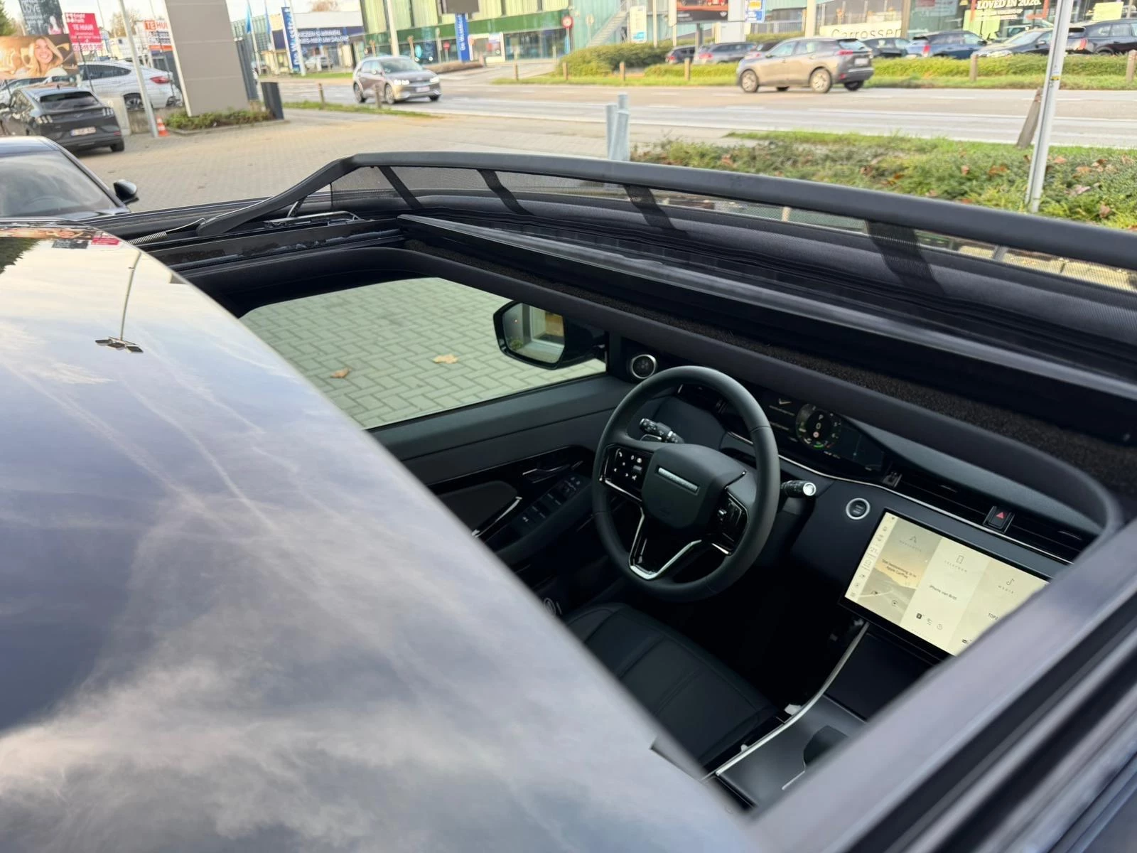 Land Rover Range Rover Evoque P270e Dynamic SE AWD Auto. 26MY