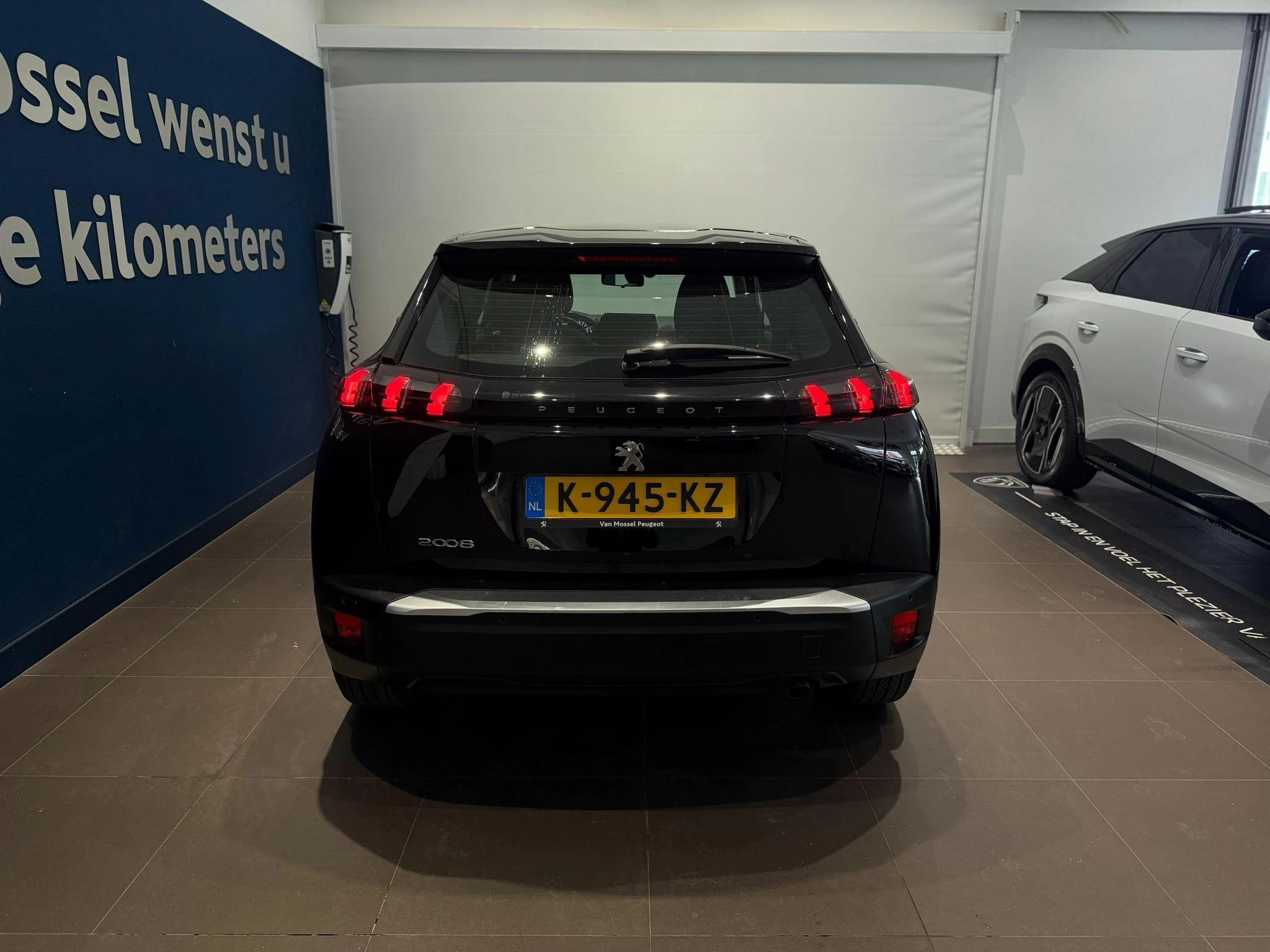 Peugeot-2008-image-6