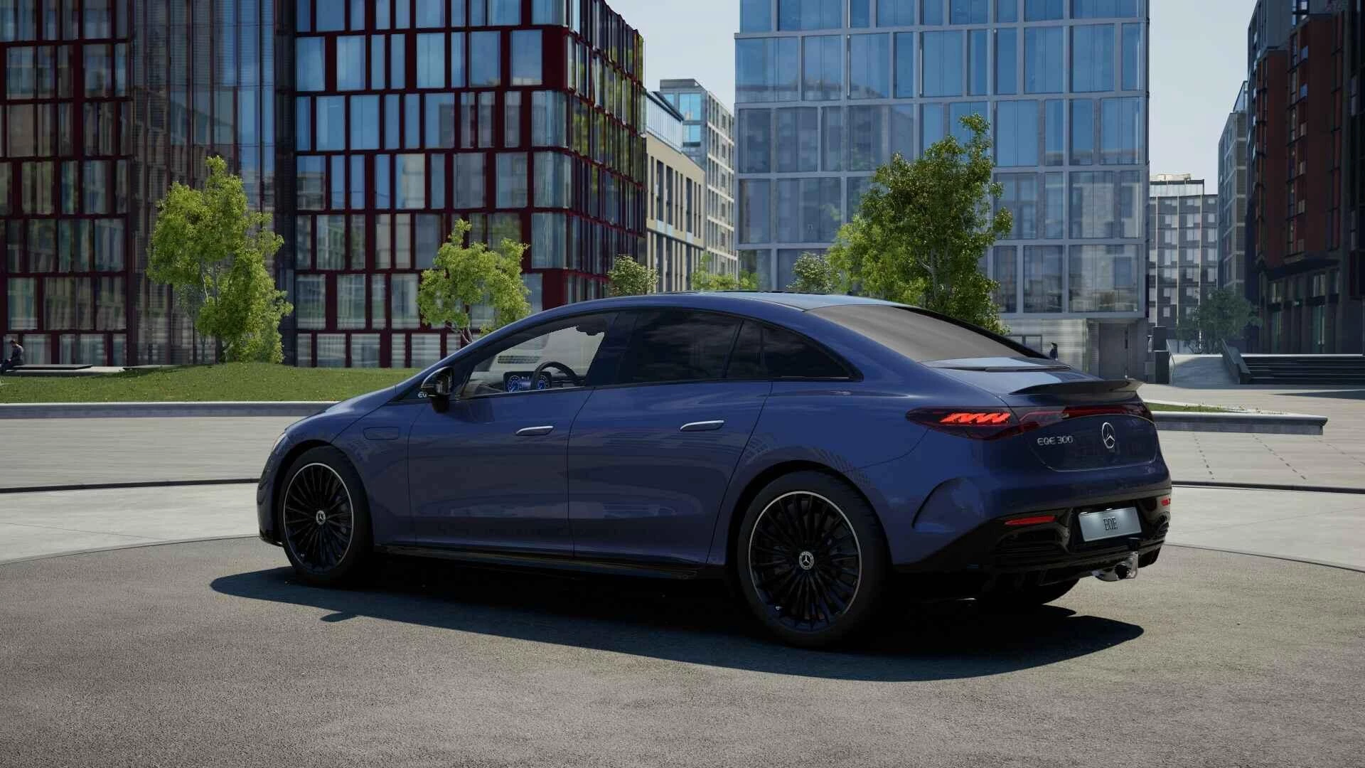 Mercedes-Benz-EQE-image-2