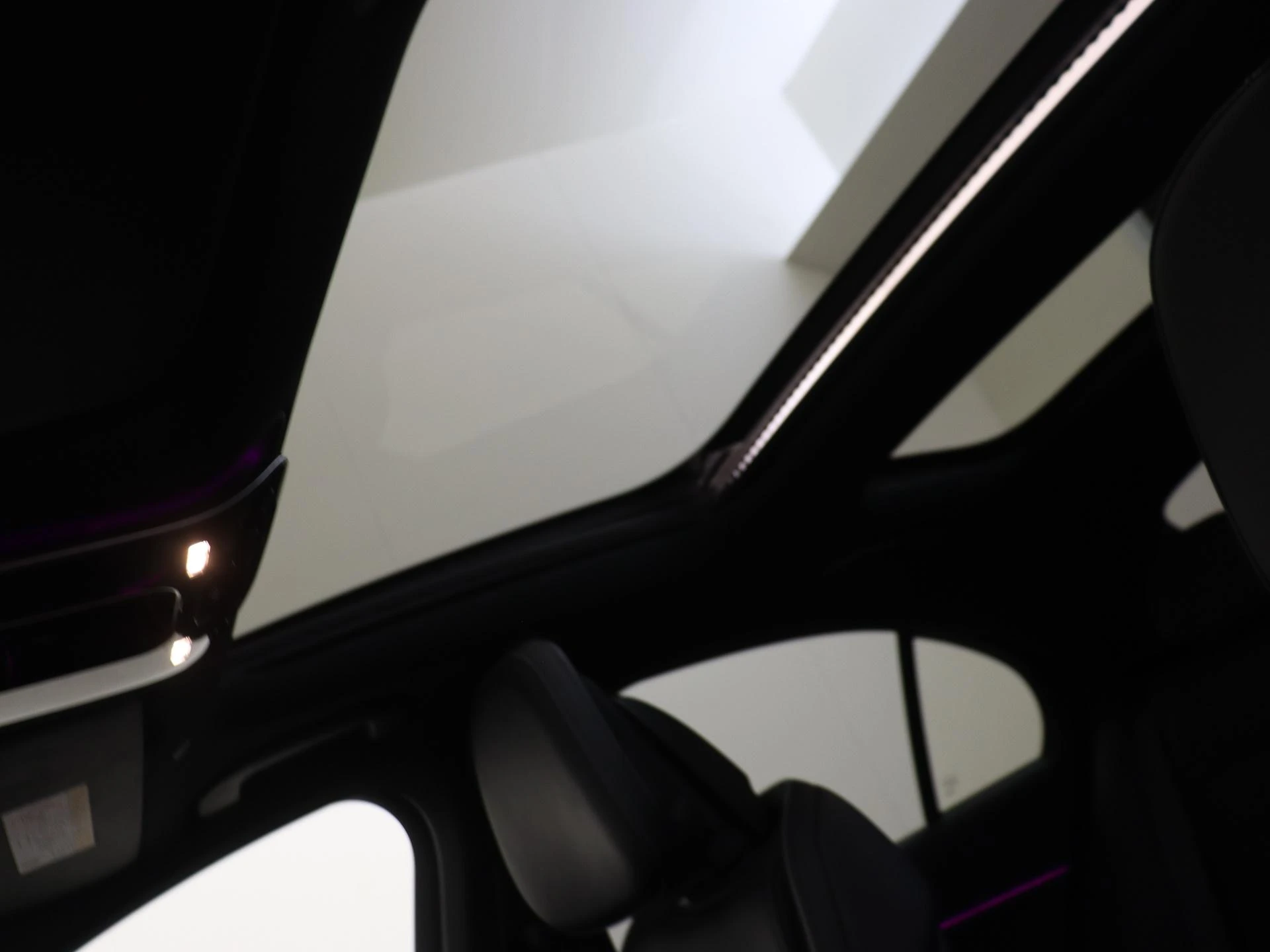 Mercedes-Benz-E-Klasse-image-27