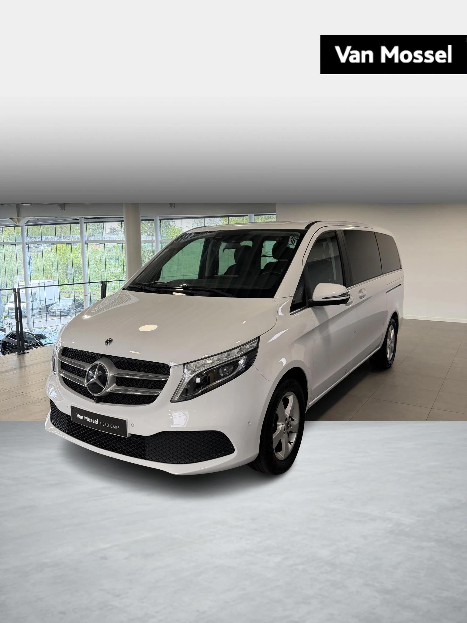Mercedes-Benz-V-Klasse-image-0