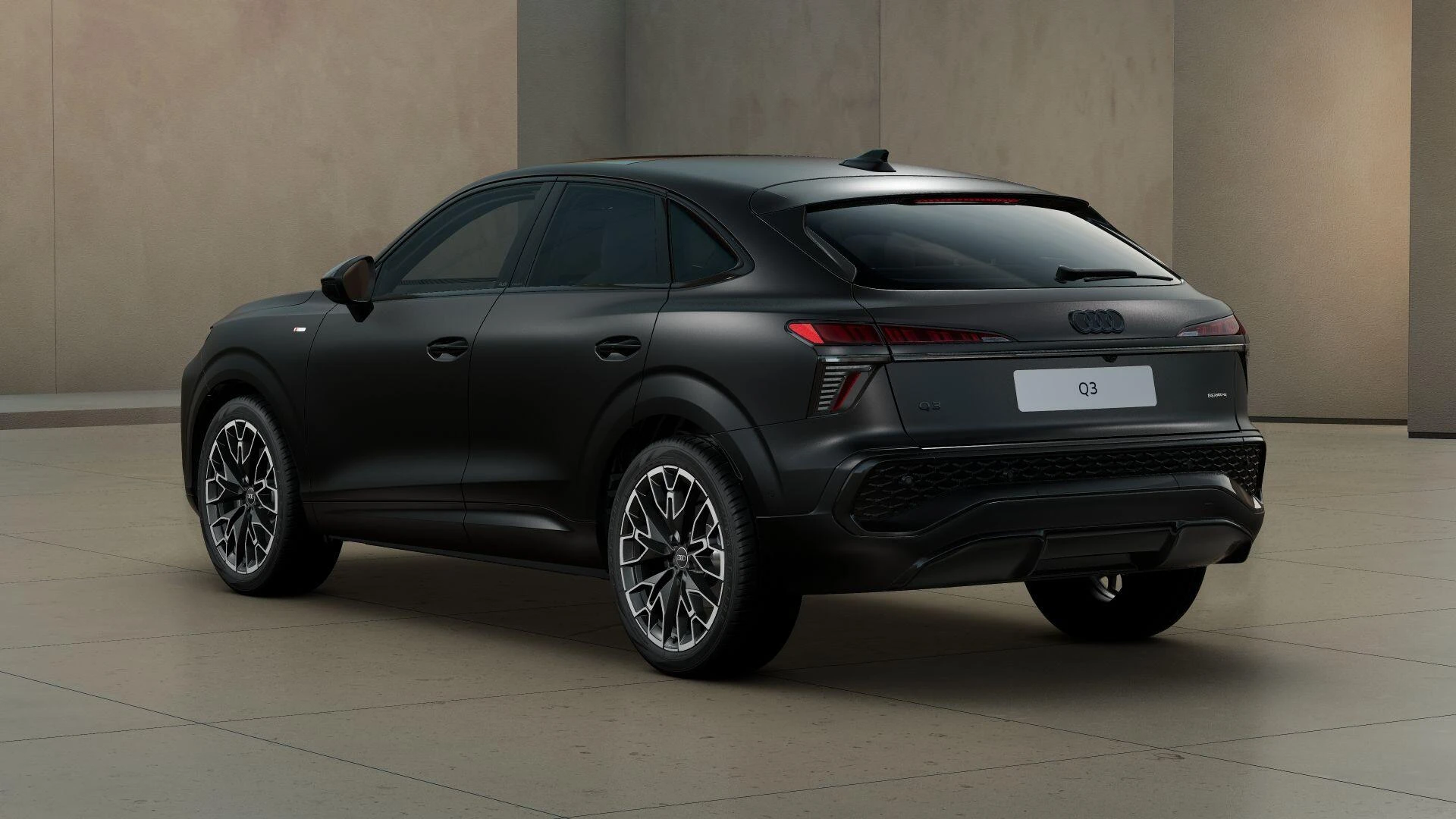 Audi-Q3-image-2