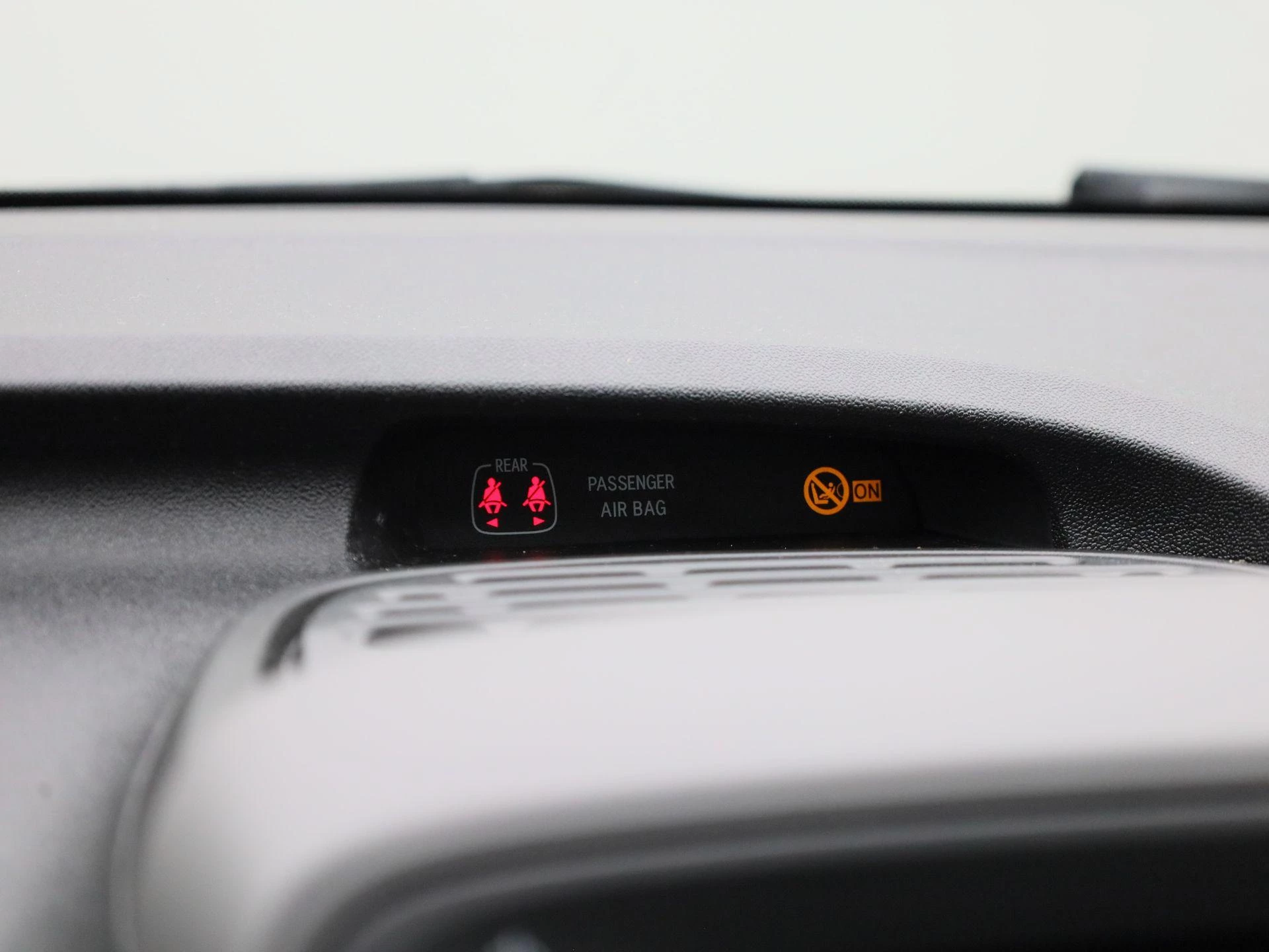 Peugeot-108-image-17