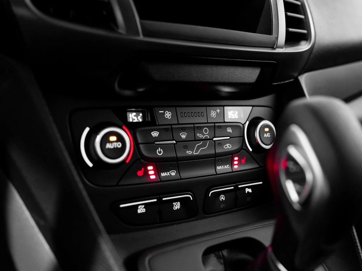 Ford-Transit Connect-image-12