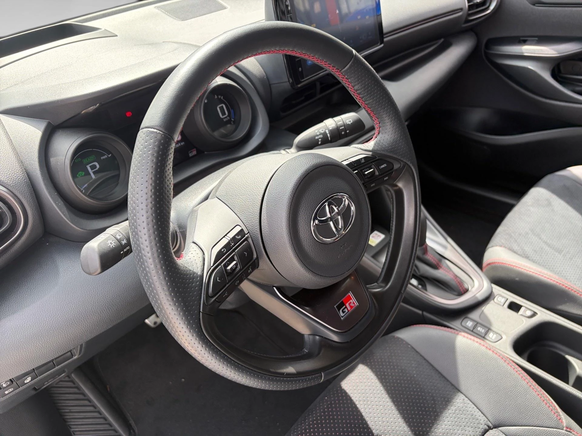 Toyota Yaris 1.5 VVT-i Hybrid GR Sport e-CVT