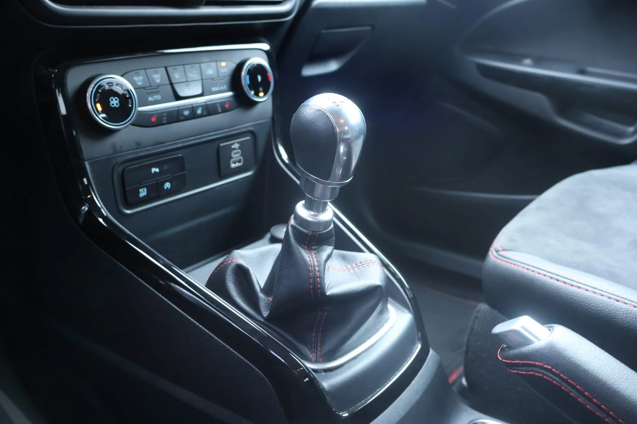 Ford-EcoSport-image-21
