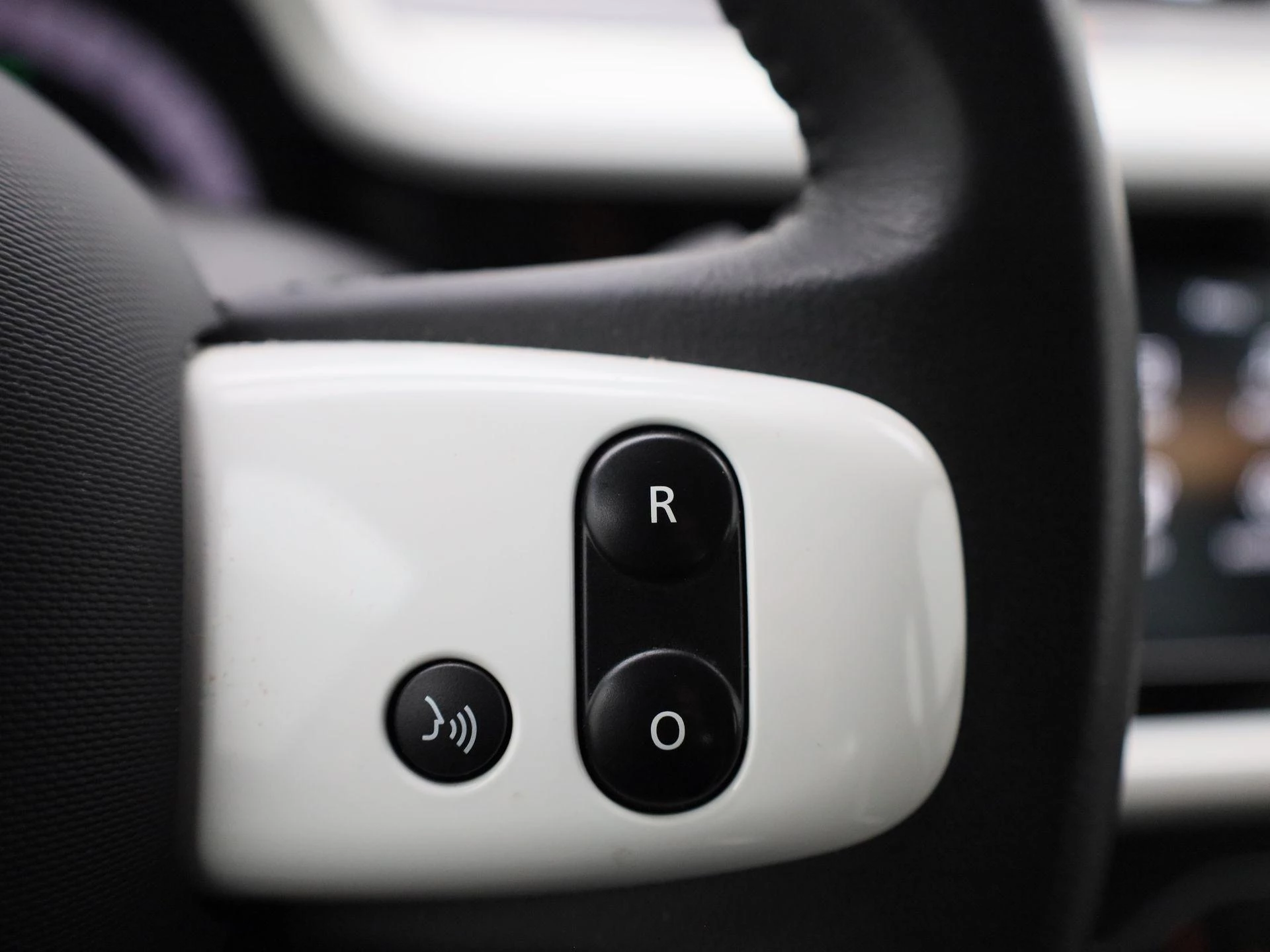 Renault Twingo Z.E. R80 Intens