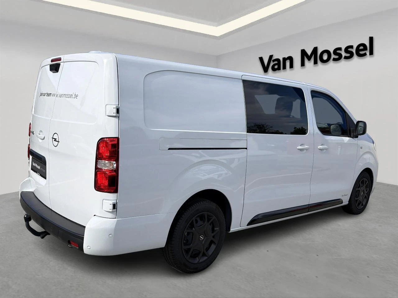 Opel-Vivaro-image-3
