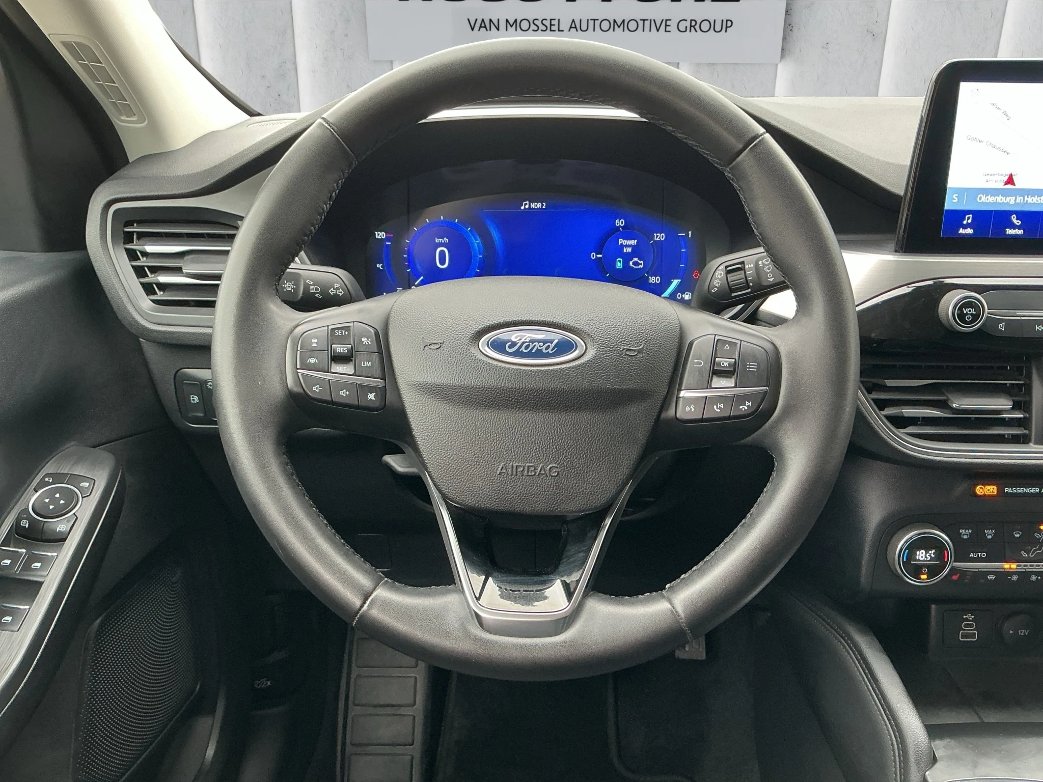 Ford-Kuga-image-12