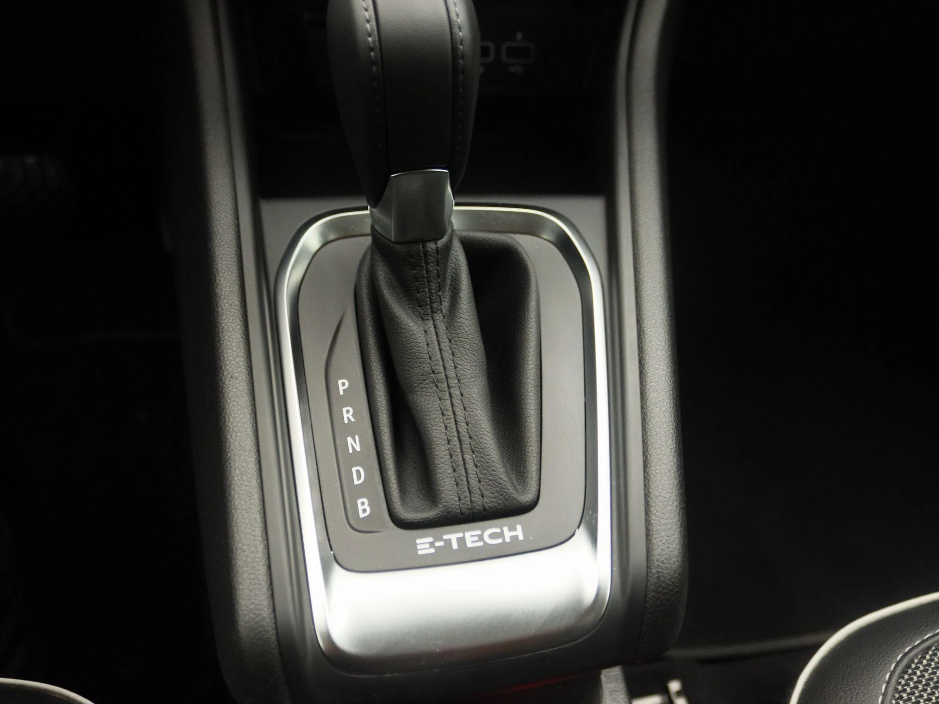 Renault-Captur-image-10