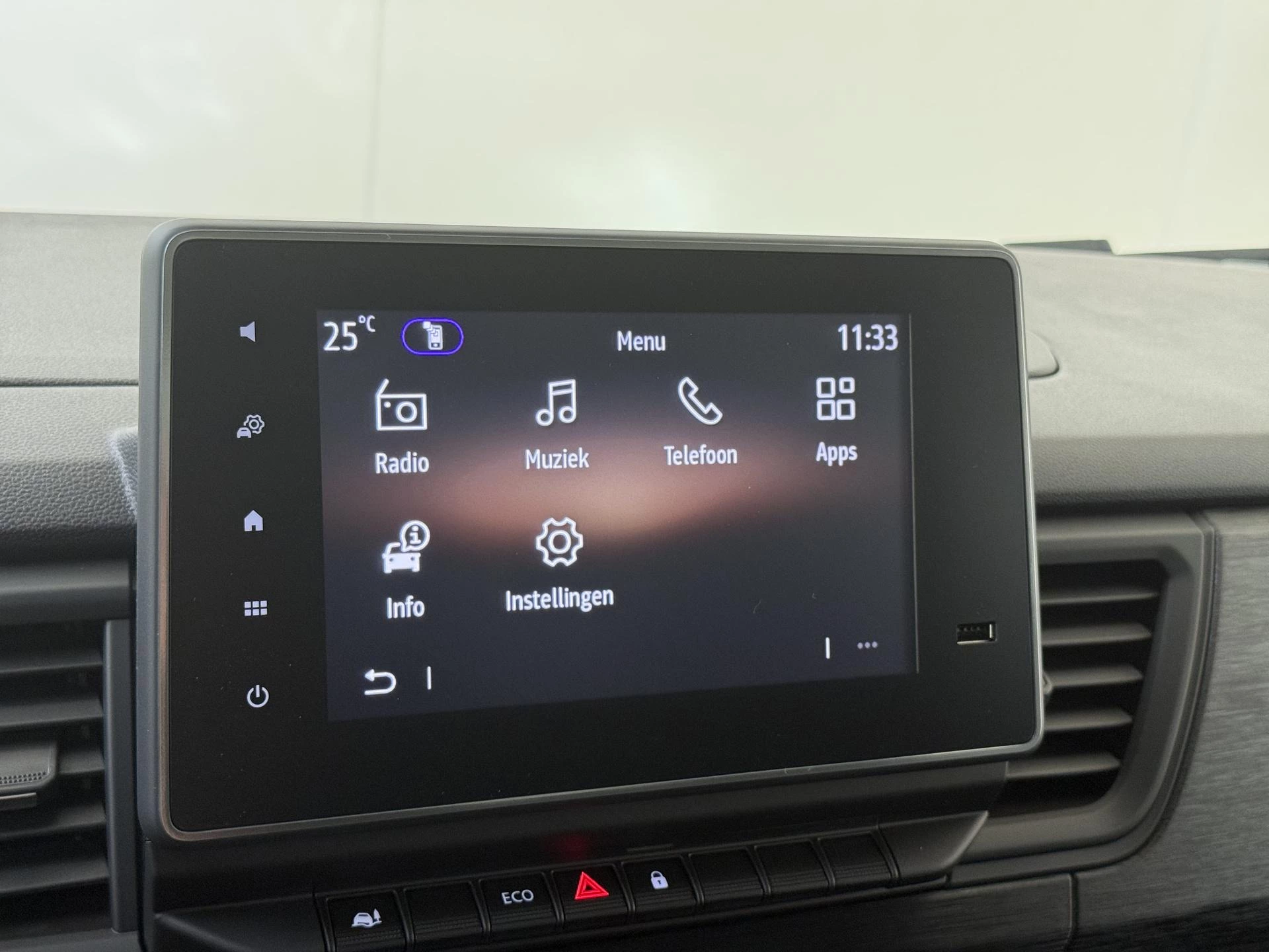 Renault-Trafic-image-15