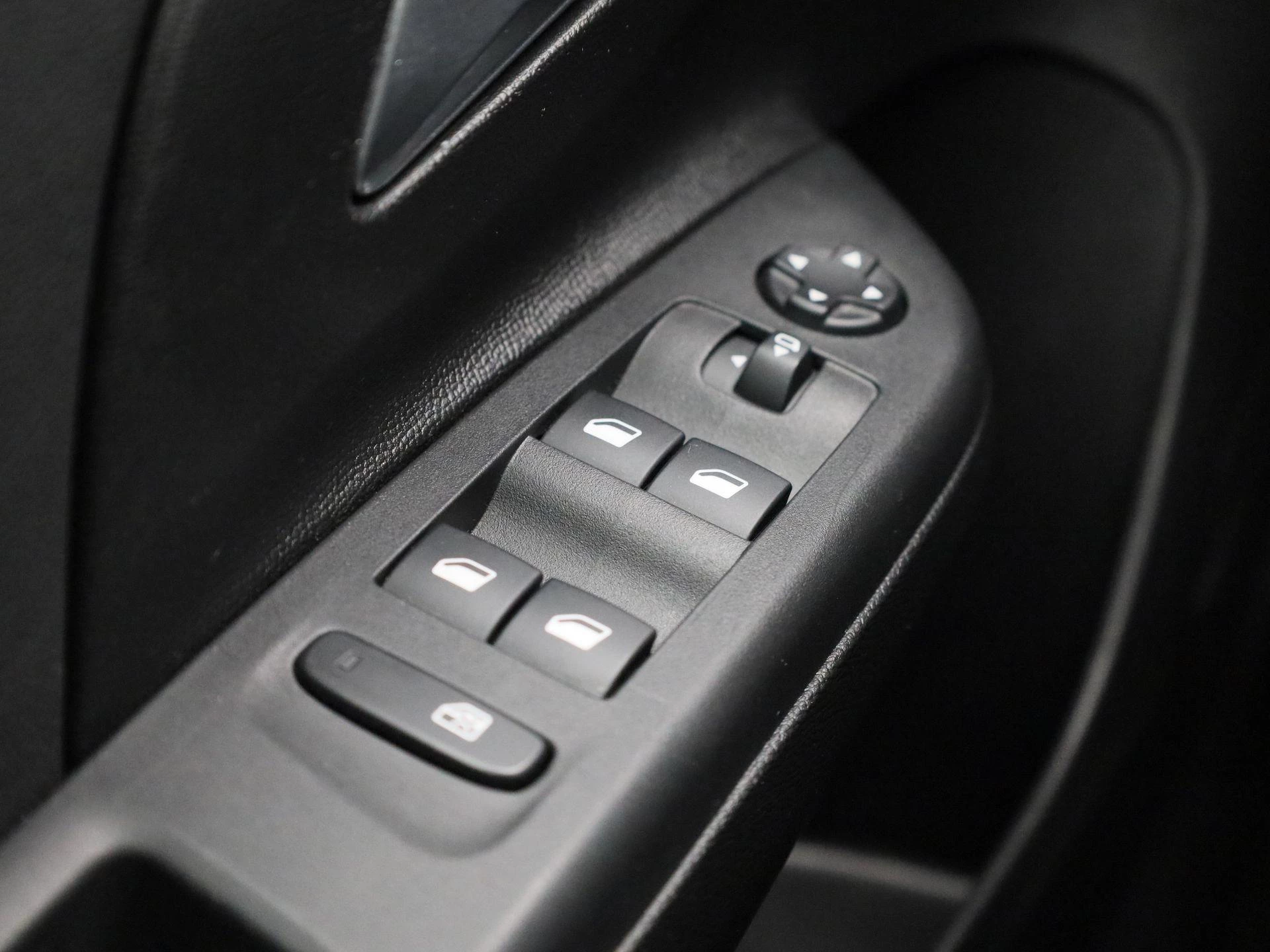 Opel-Corsa-e-image-27