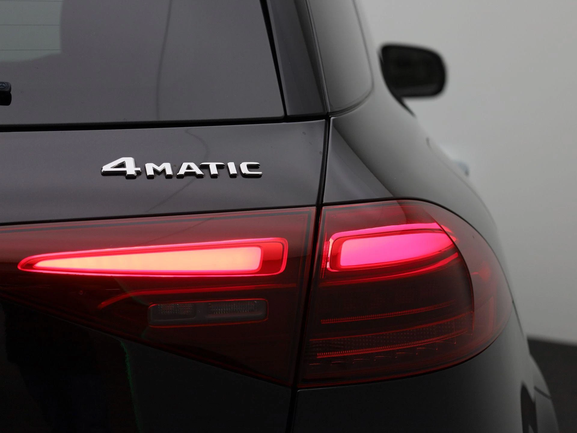Mercedes-Benz-GLE-image-59
