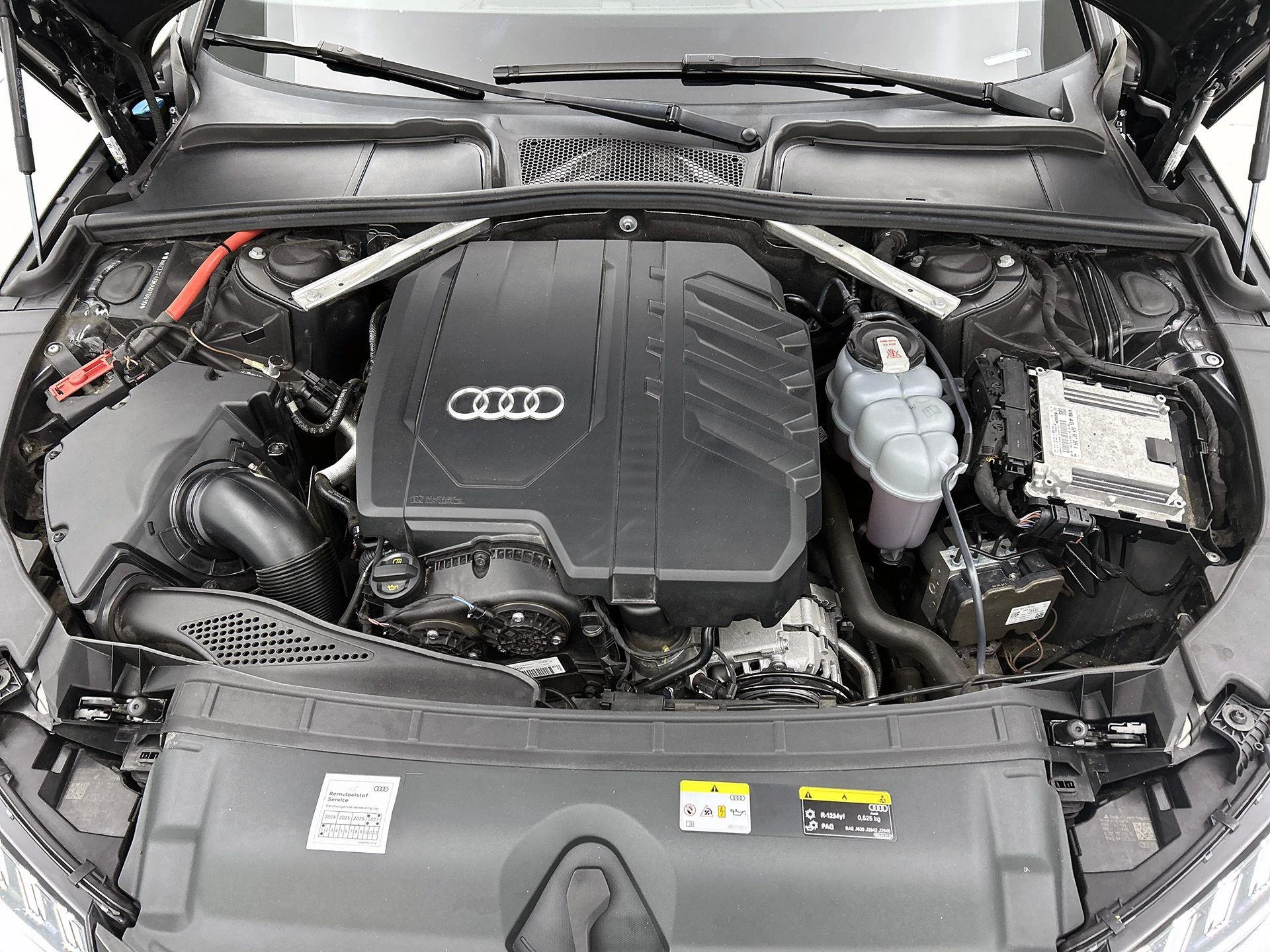 Audi-A4-image-27