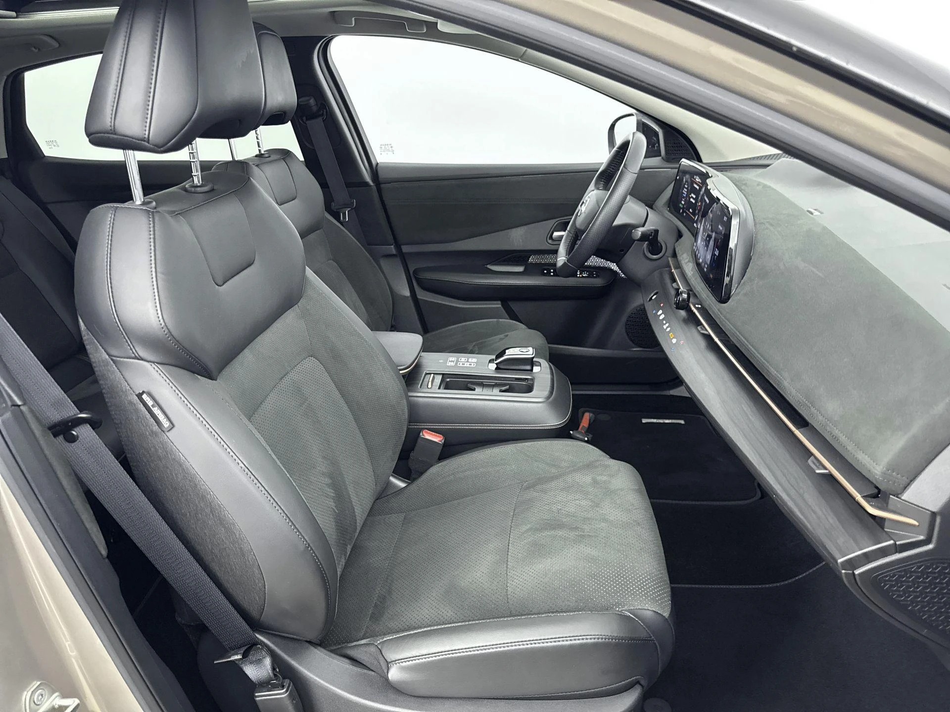 Nissan-ARIYA-image-30