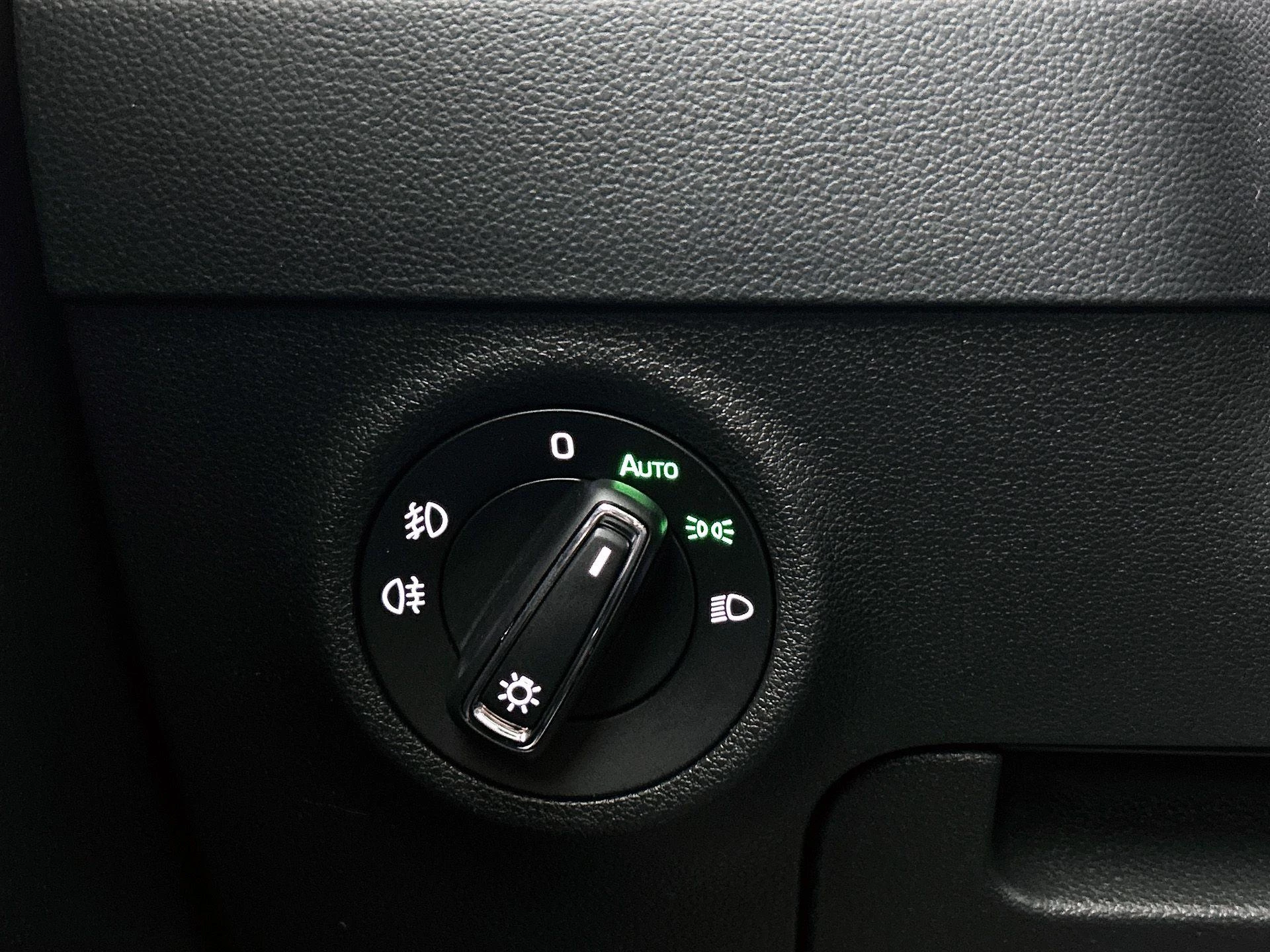 Škoda-Karoq-image-18