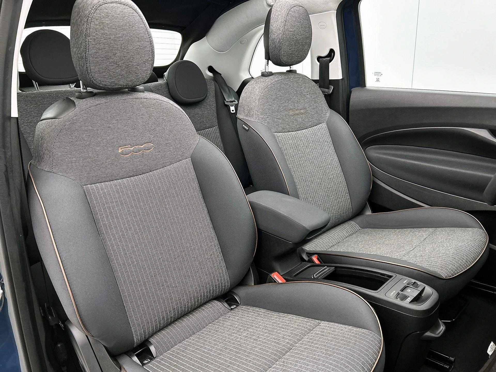 Fiat-500C-image-36