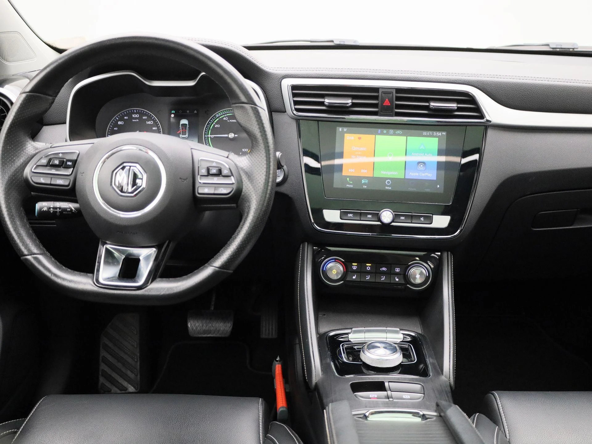 MG-ZS EV-image-6