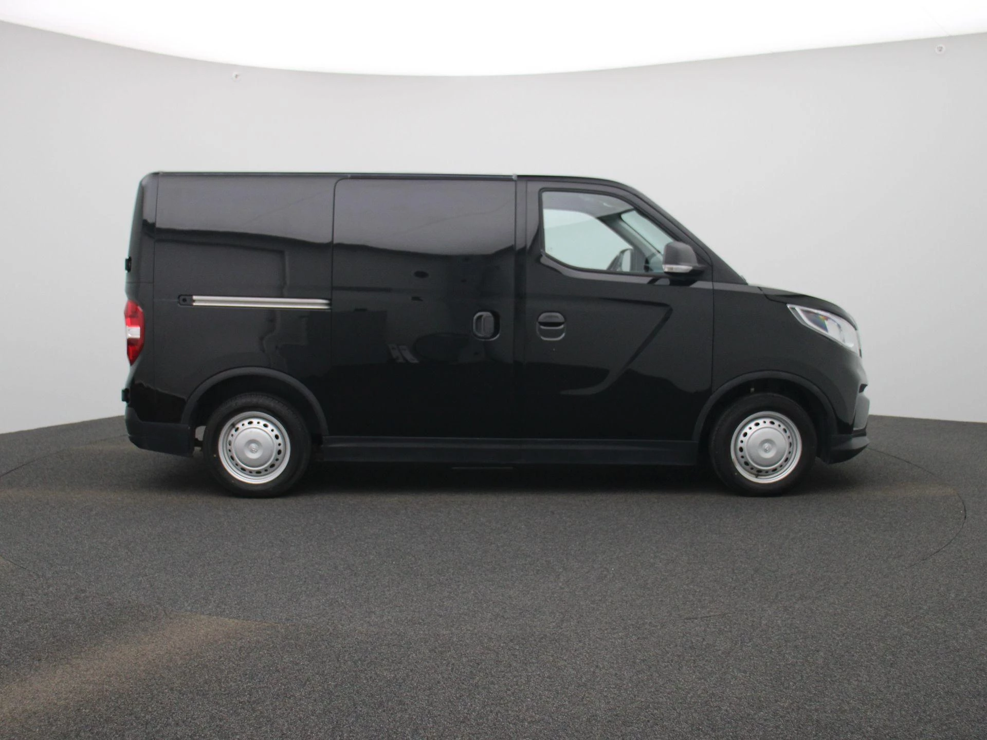 Maxus-eDeliver3-image-5