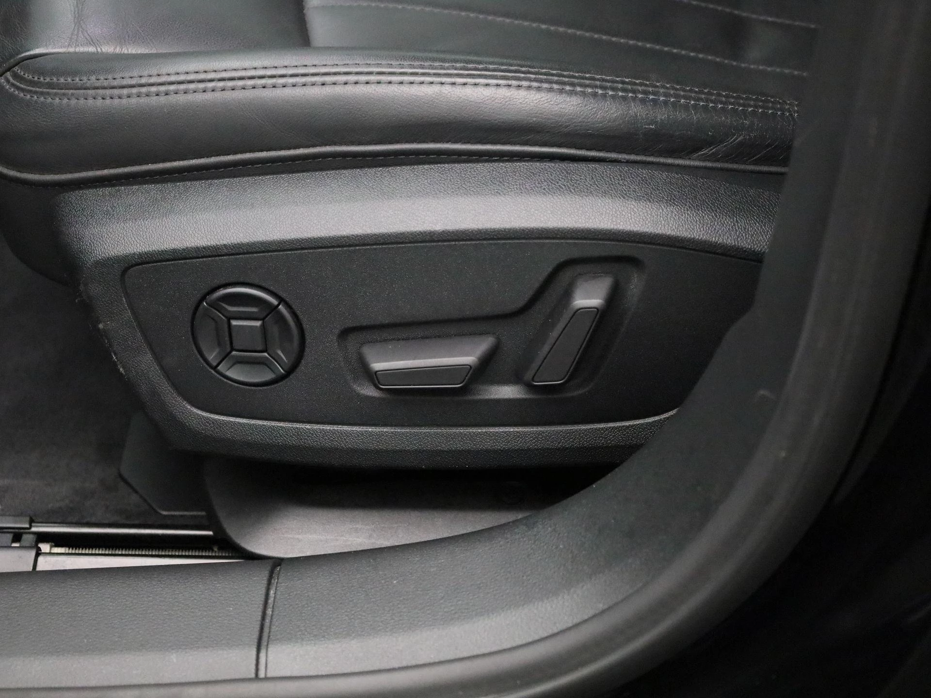 Audi A6 Business Edition 30 TDI S tronic