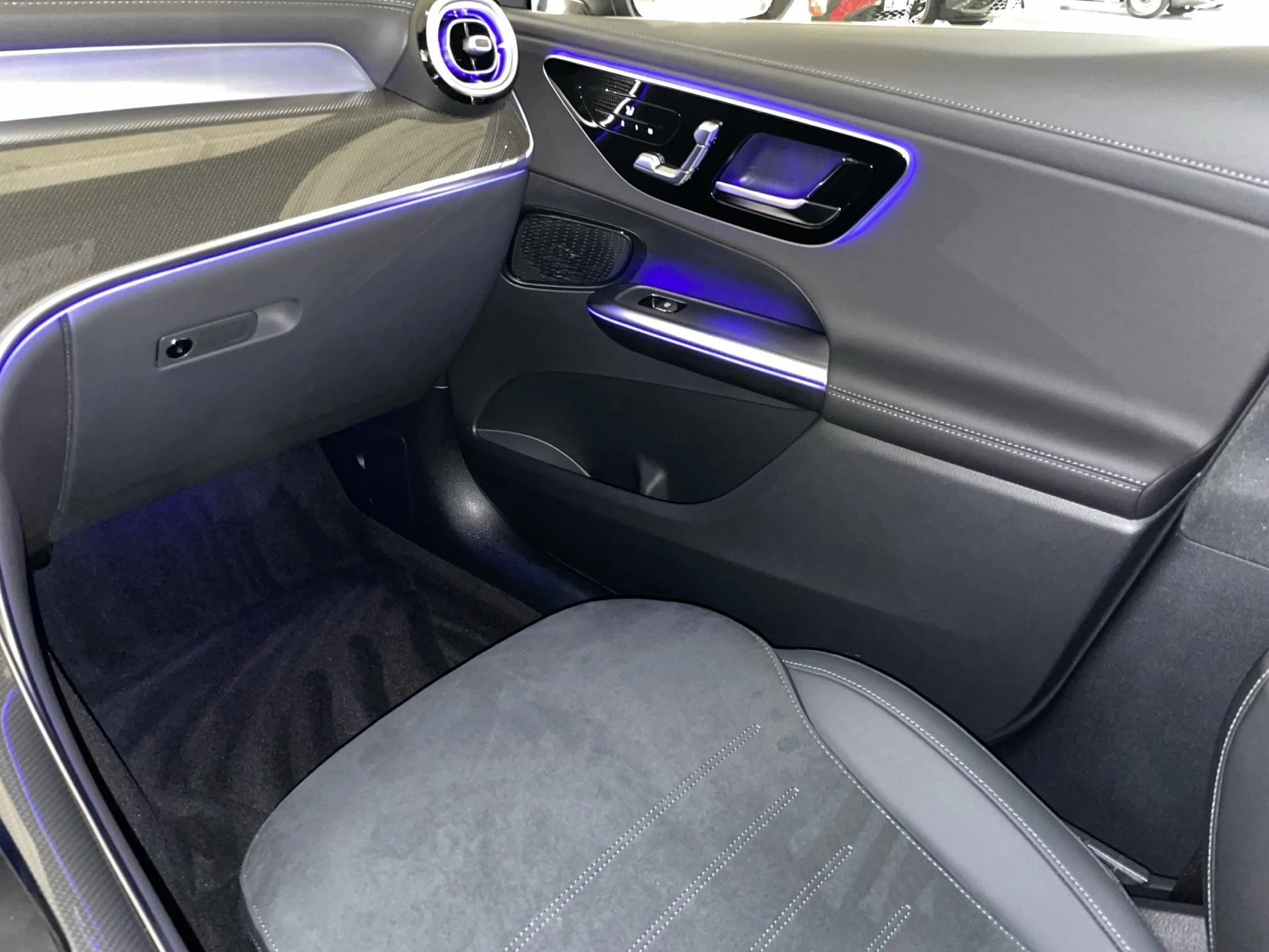Mercedes-Benz-GLC-image-8