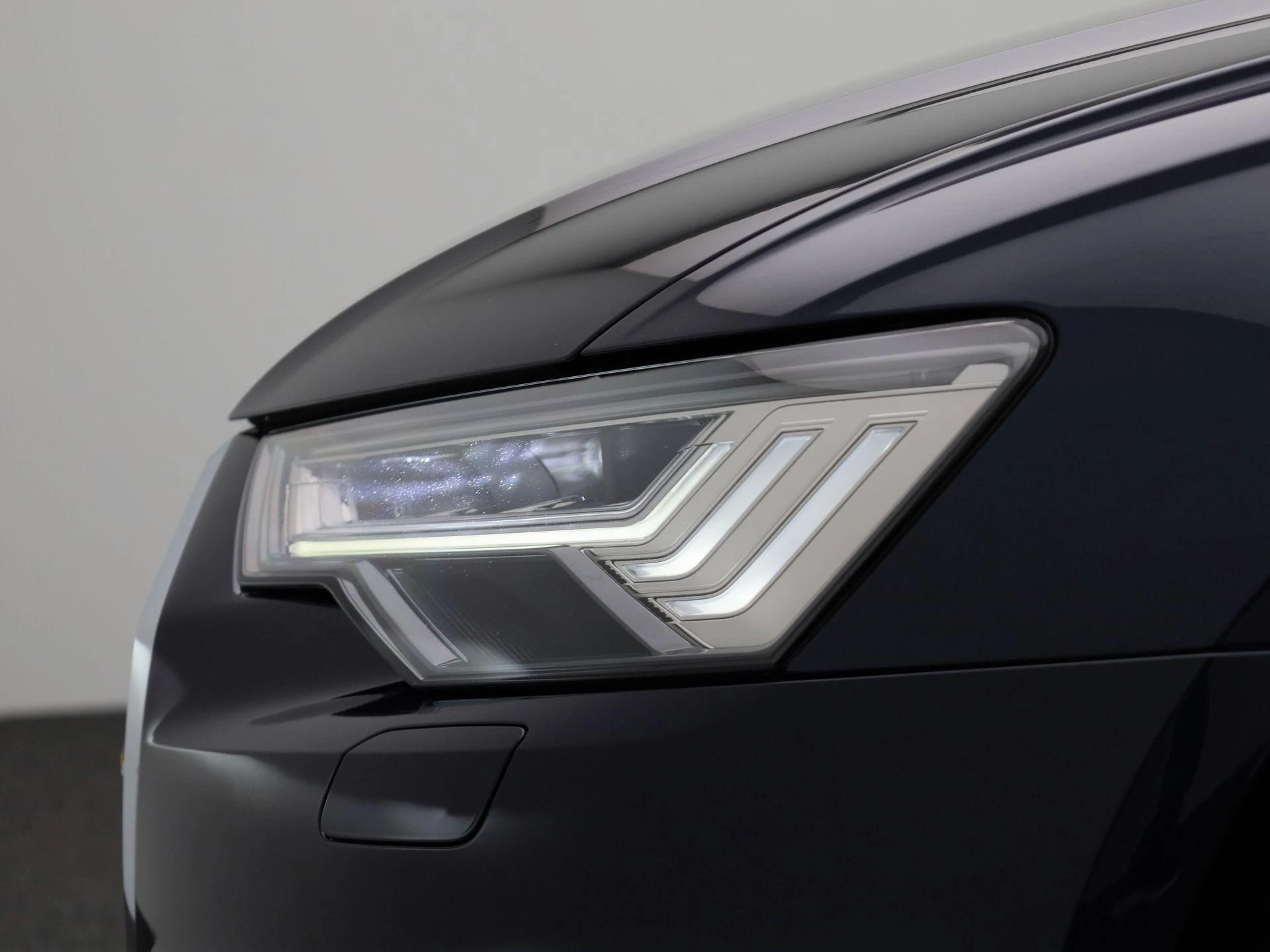 Audi A6 Avant 40 TFSI Advanced edition