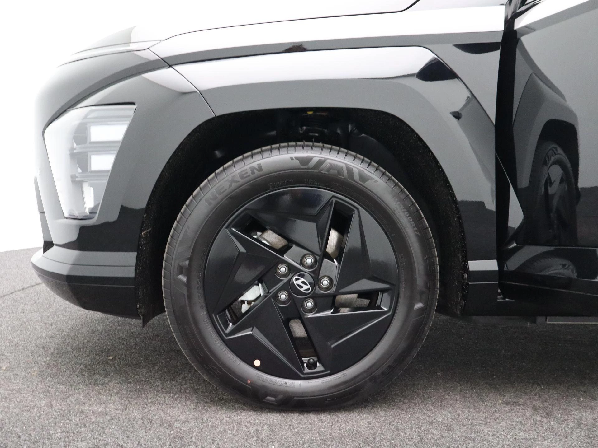 Hyundai-Kona-image-14