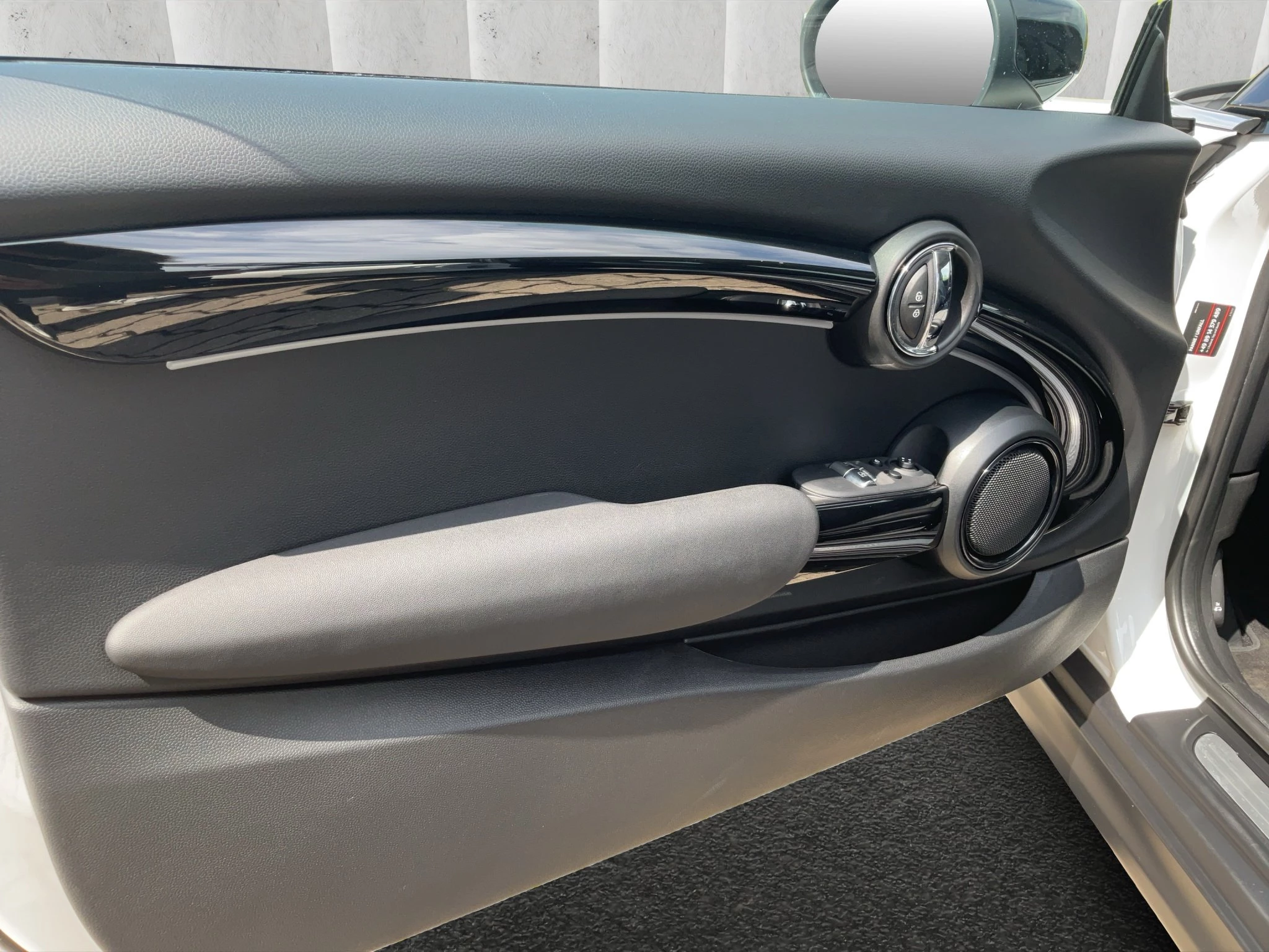MINI Electric COOPER SE Classic Trim