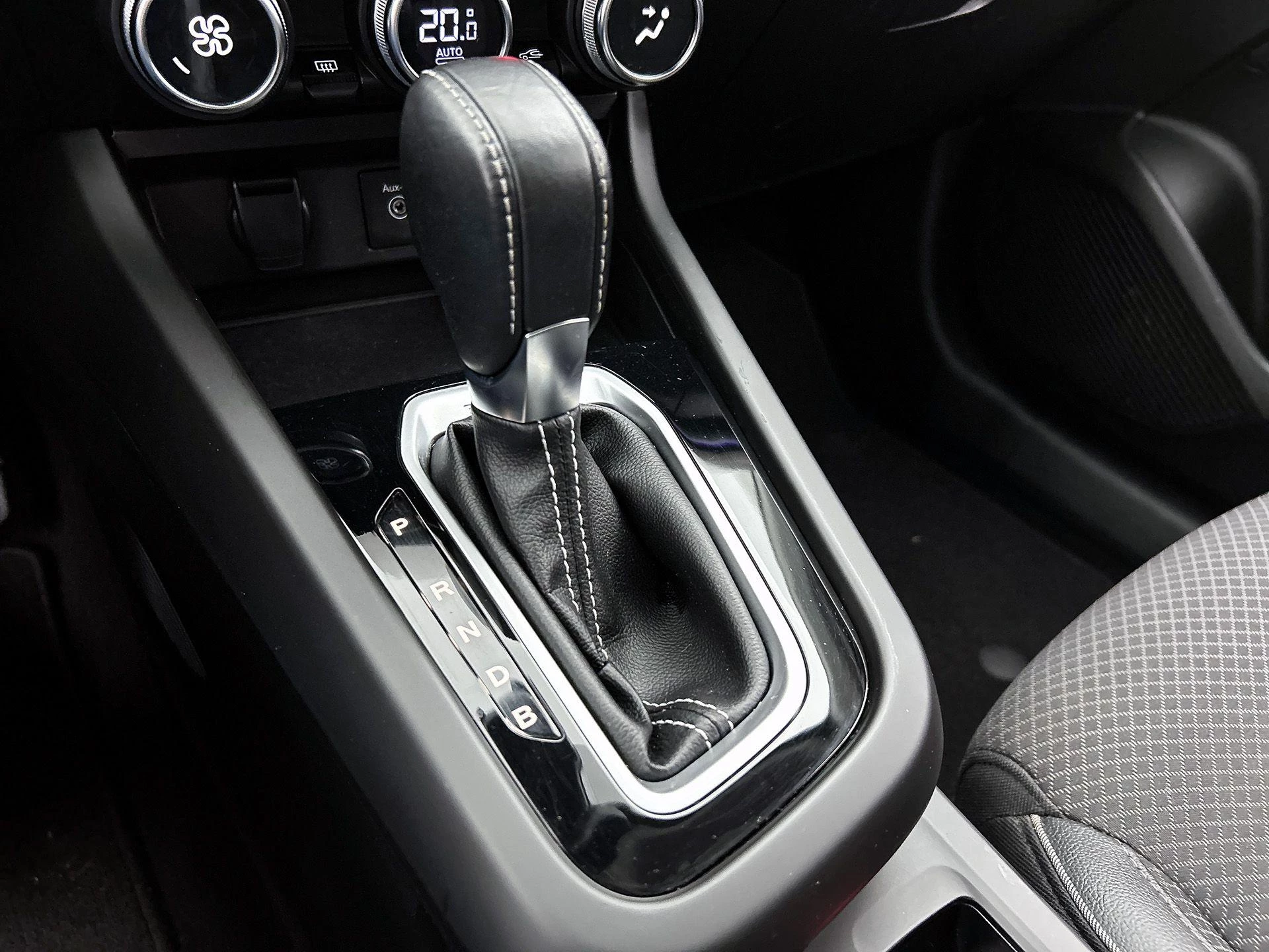 Renault Arkana 1.6 E-Tech Hybrid 145 Intens