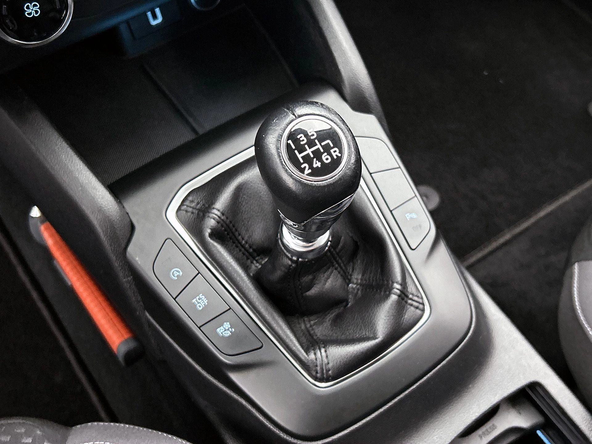 Ford-Focus-image-16