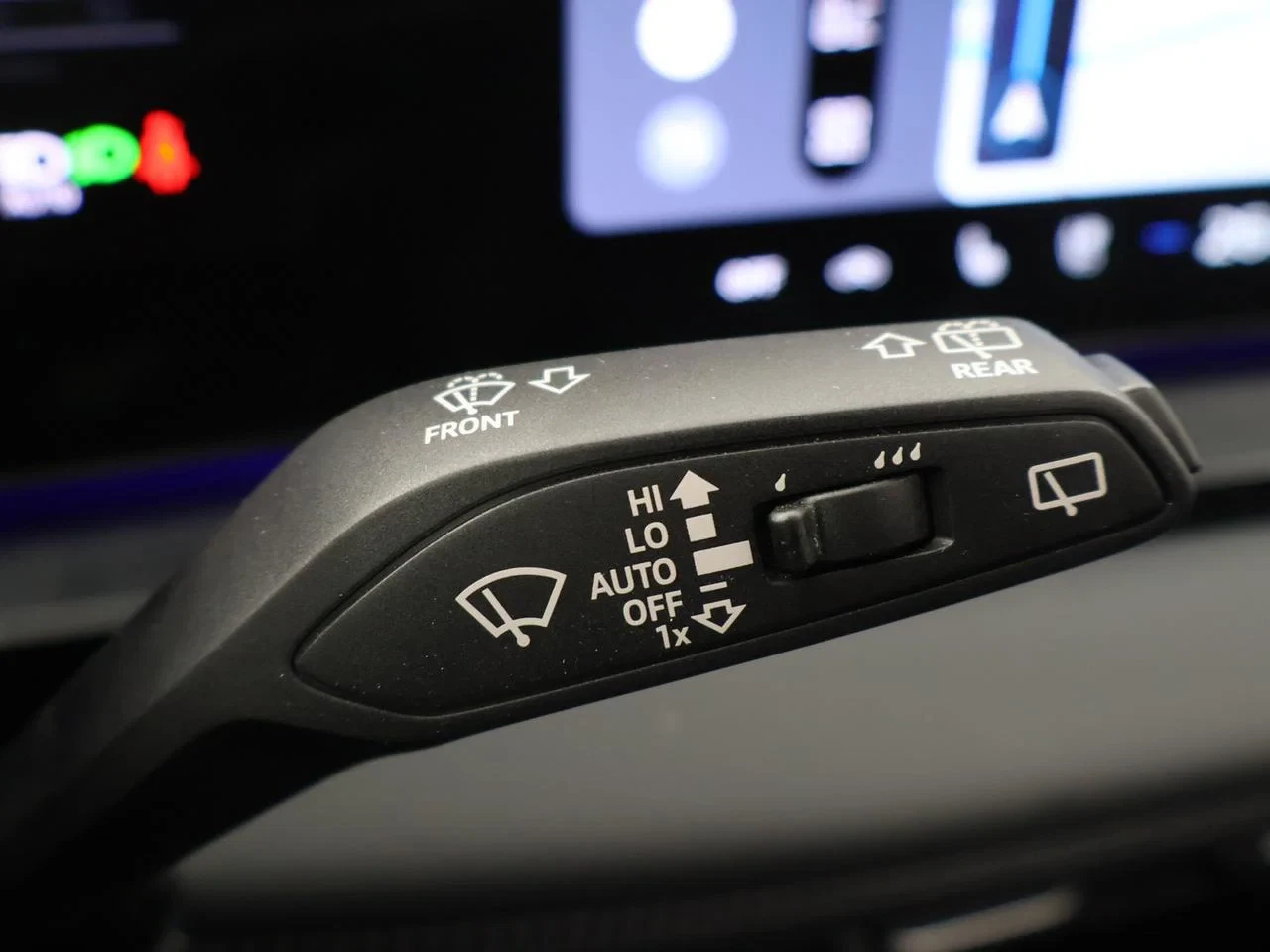 Audi-Q6 e-tron-image-18