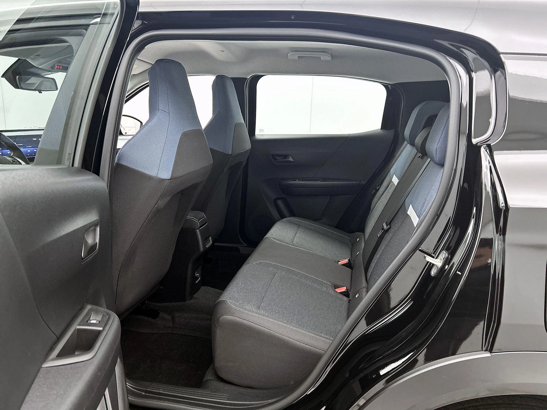 Opel Frontera 1.2 Turbo Hybrid Edition