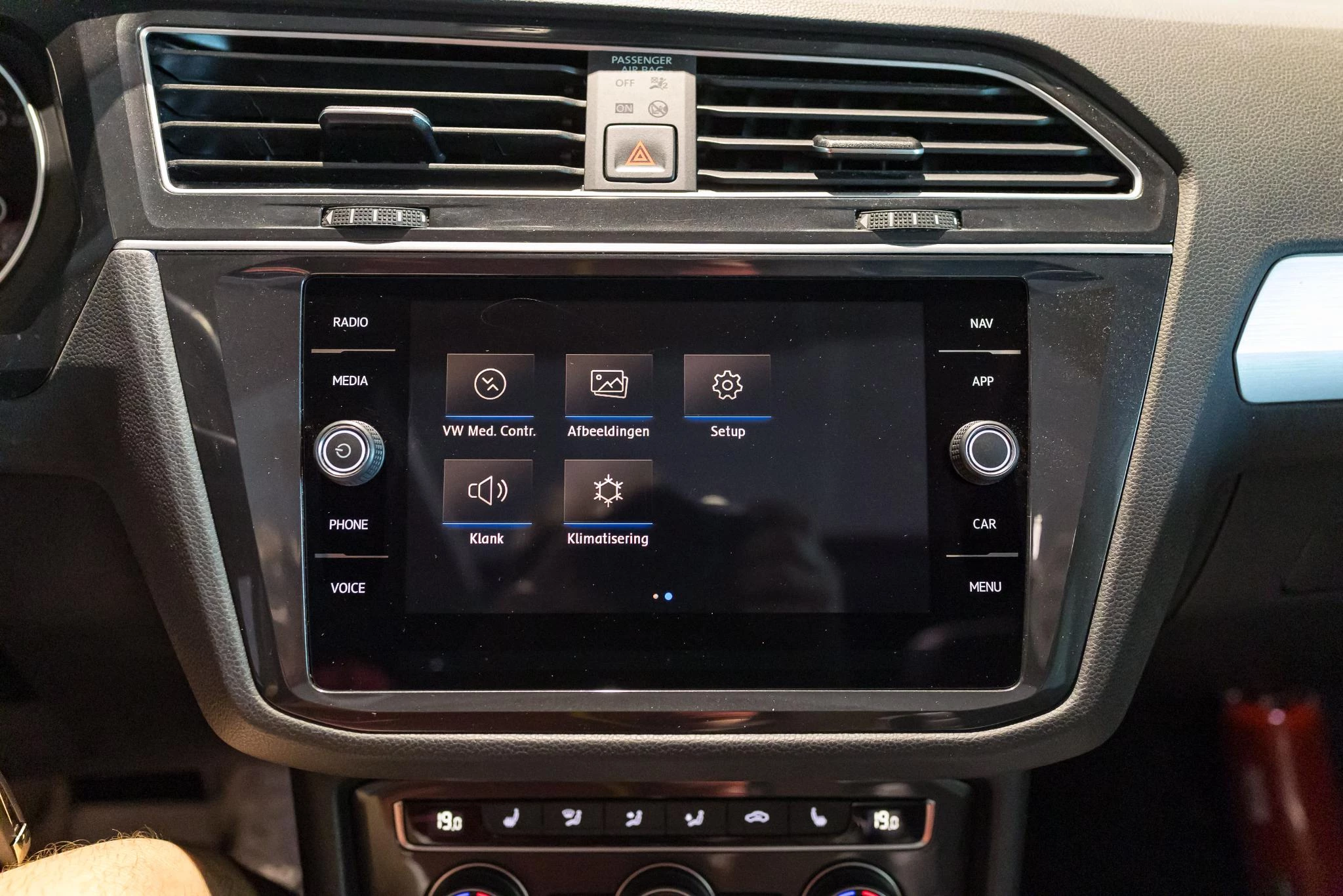Volkswagen Tiguan 1.5 TSI DSG | Pano Dak | Carplay | ACC | Zetelverw