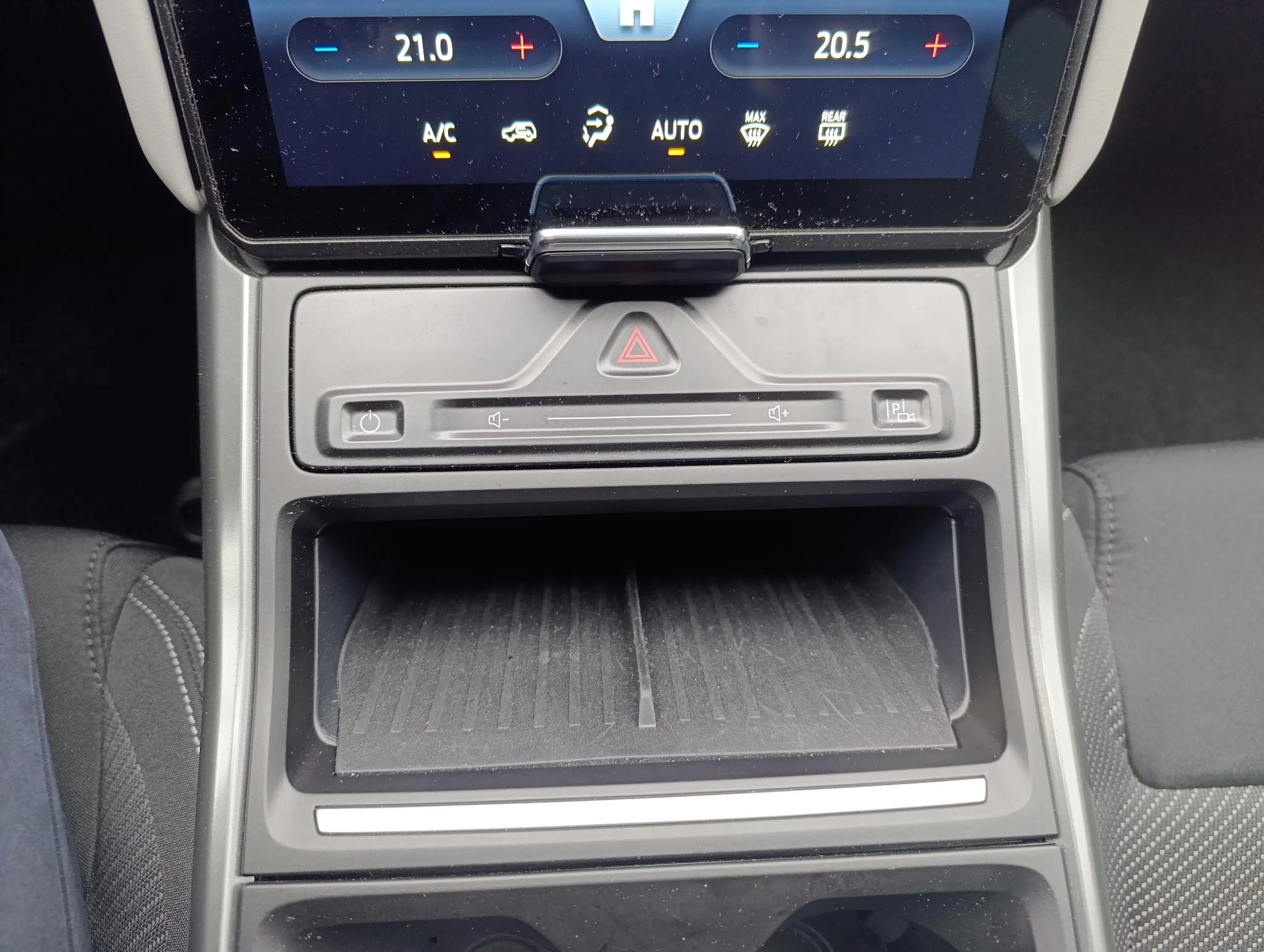 Ford-Explorer-image-23