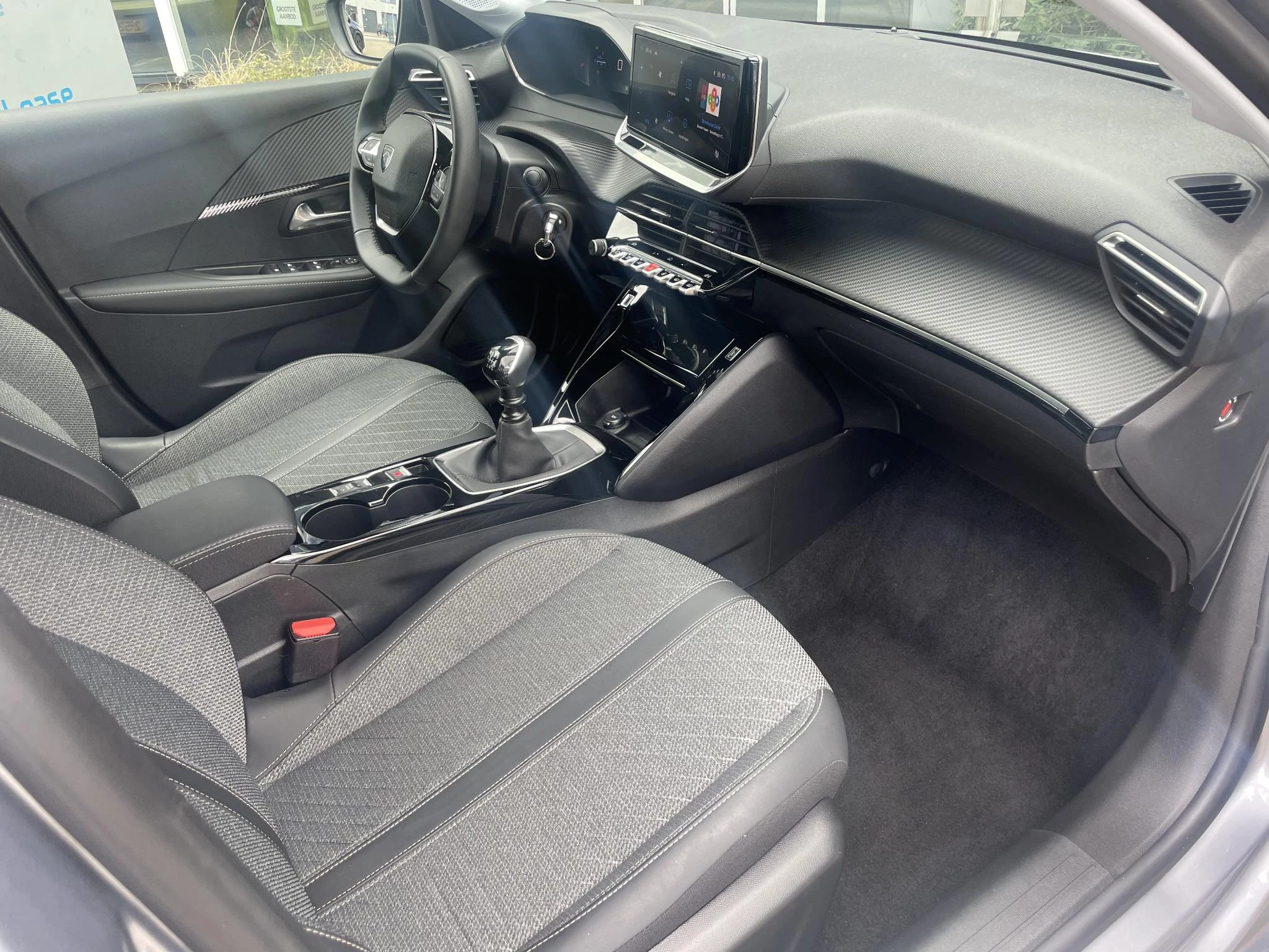 Peugeot 208 1.2 PureTech 100 Allure