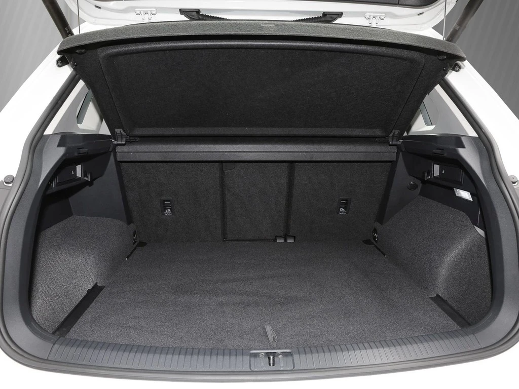 Volkswagen-Tiguan-image-5