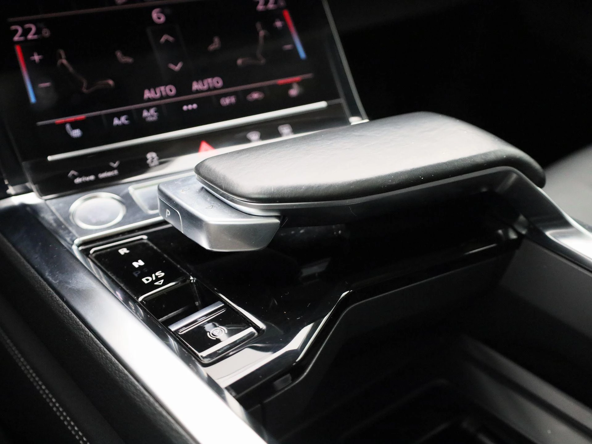 Audi-e-tron-image-22