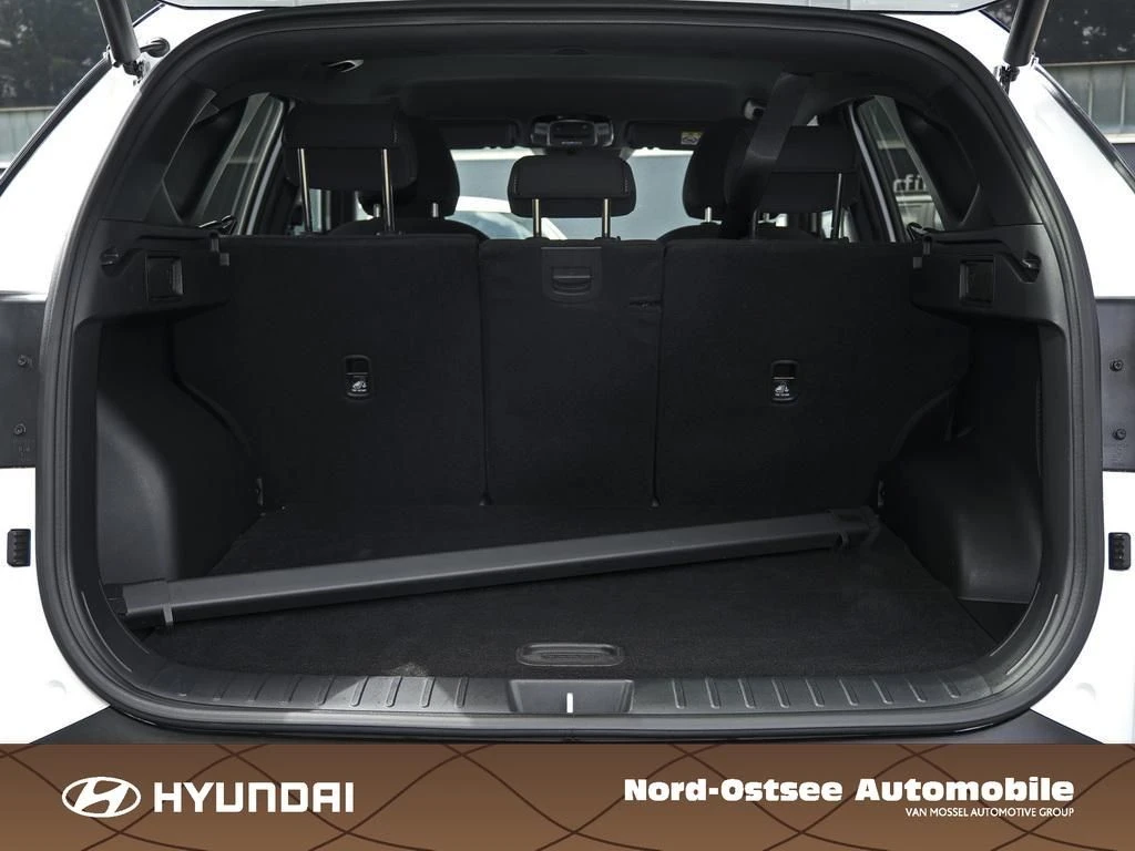 Hyundai Tucson 1.6 T-GDI ADVANTAGE 2WD SHZ LHZ NAVI LED