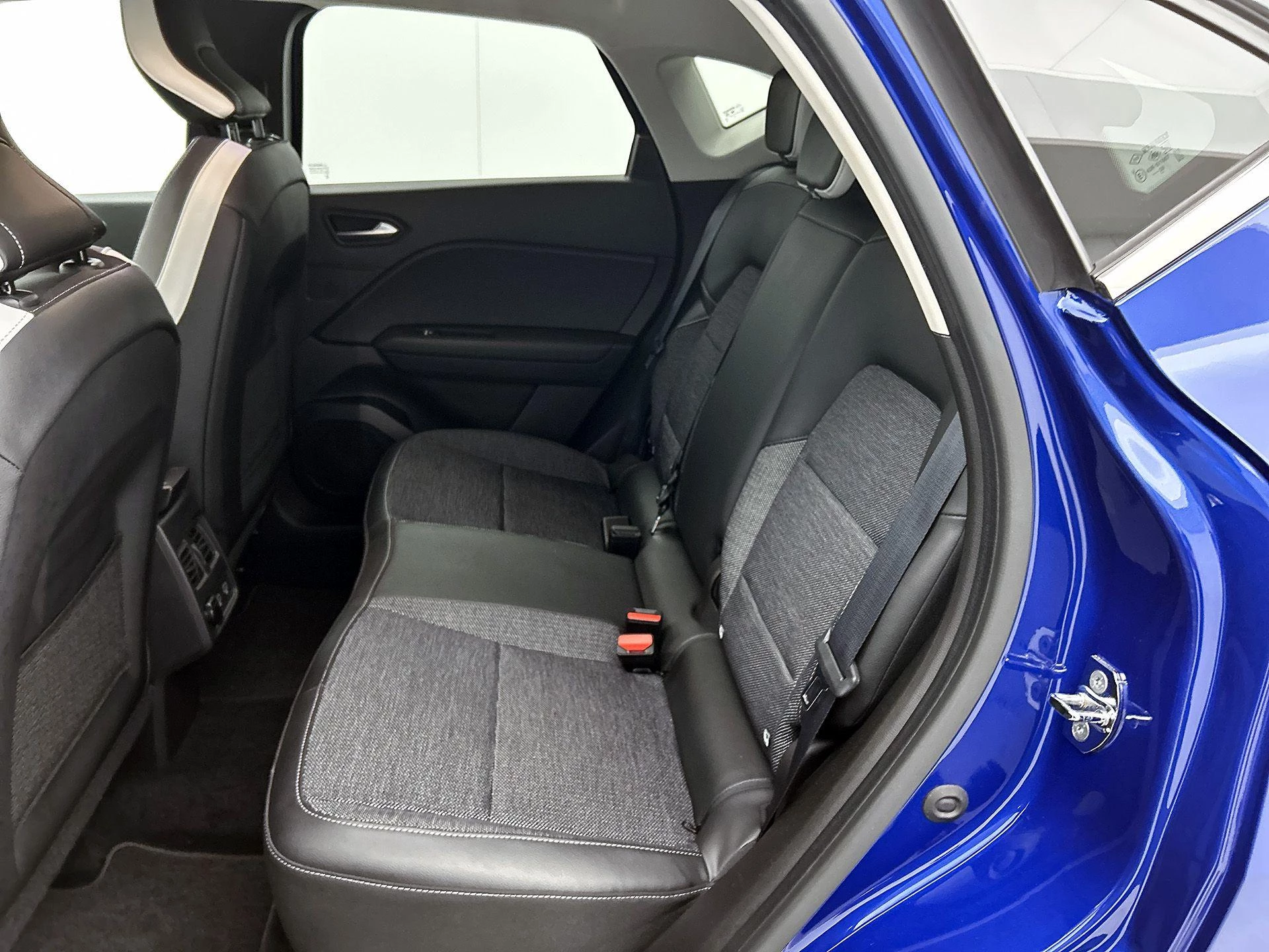 Renault Captur 1.6 E-Tech Plug-in Hybrid 160 Intens