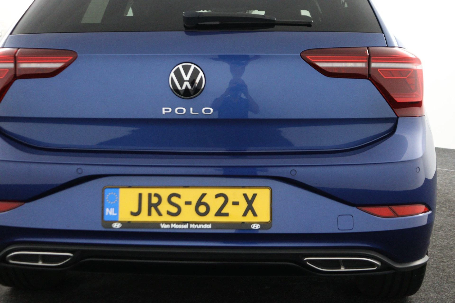 Volkswagen-Polo-image-10