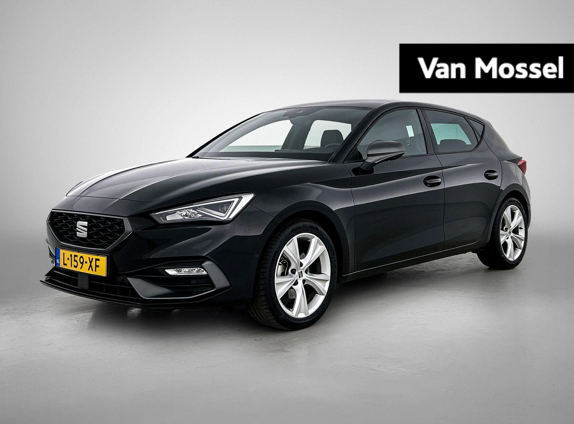 SEAT-Leon-image-0