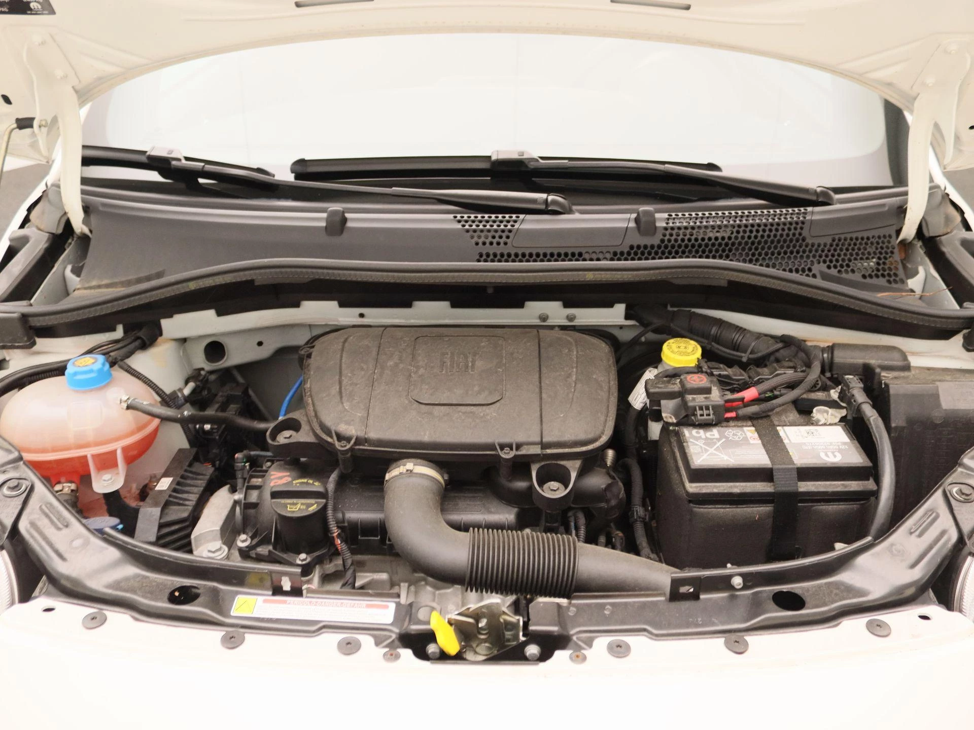 Fiat-500C-image-25