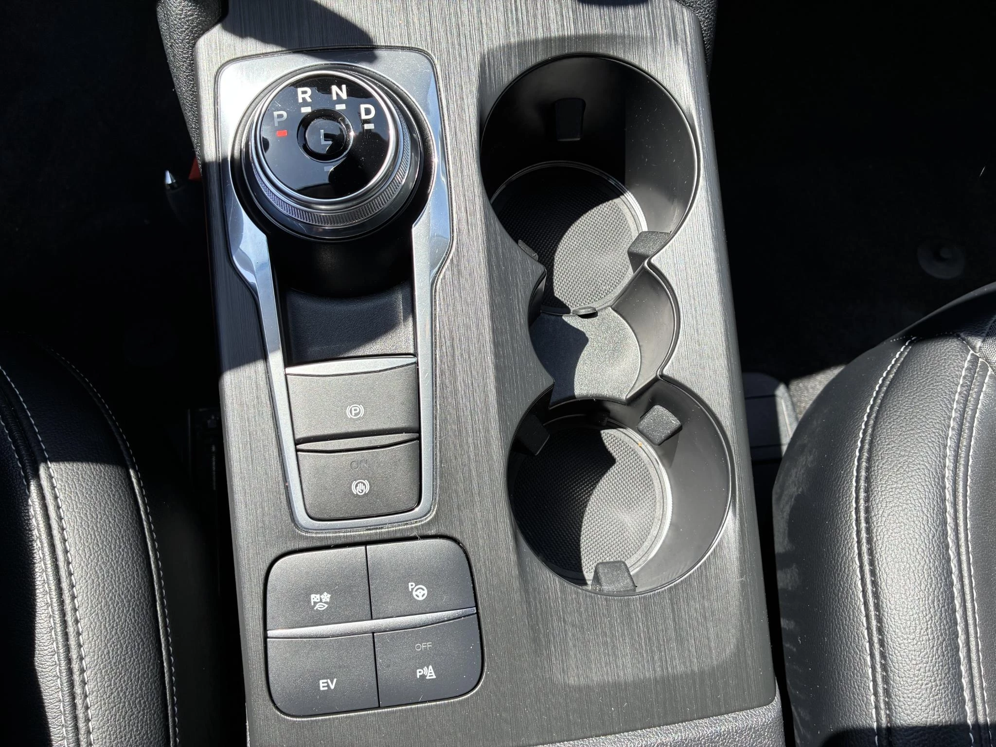 Ford-Kuga-image-18